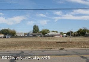 2901 S Osage Street, Amarillo, TX 79103
