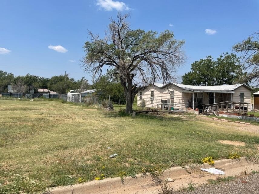 905 N ADAMS Street, Amarillo, TX 79107-3621, photo 2