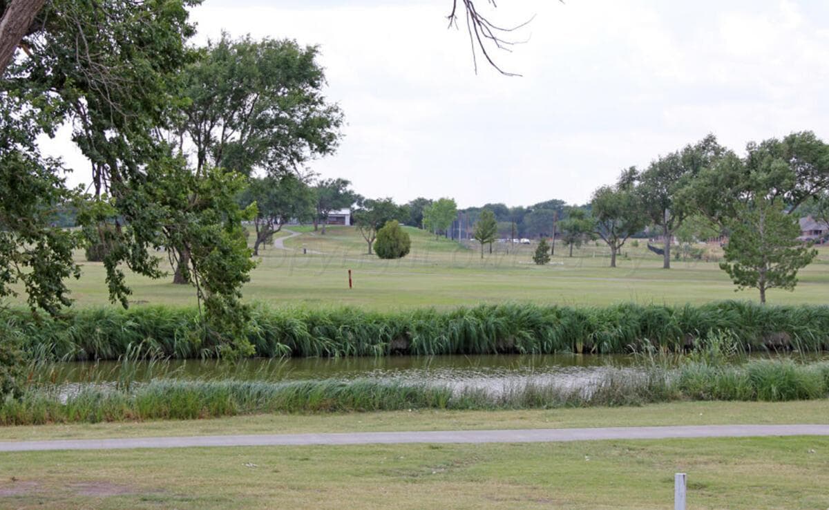 PD Creek Business Park, Canyon, TX 79015, photo 2