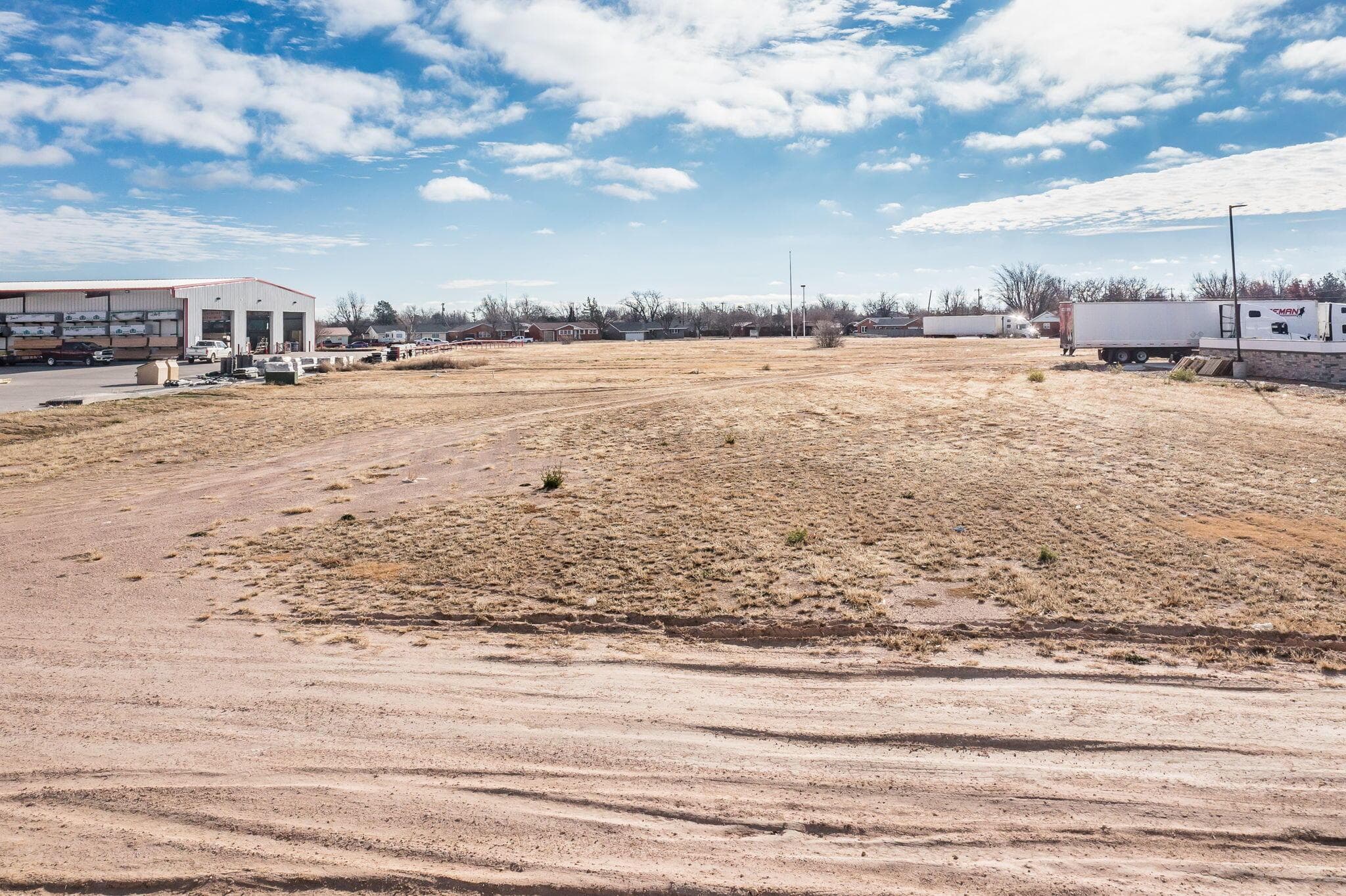 2410 Perryton Parkway, Pampa, TX 79065, photo 2