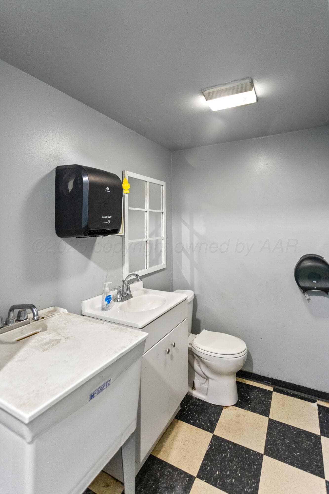 105 E COMMERCIAL Street, Miami, TX 79059, photo 28