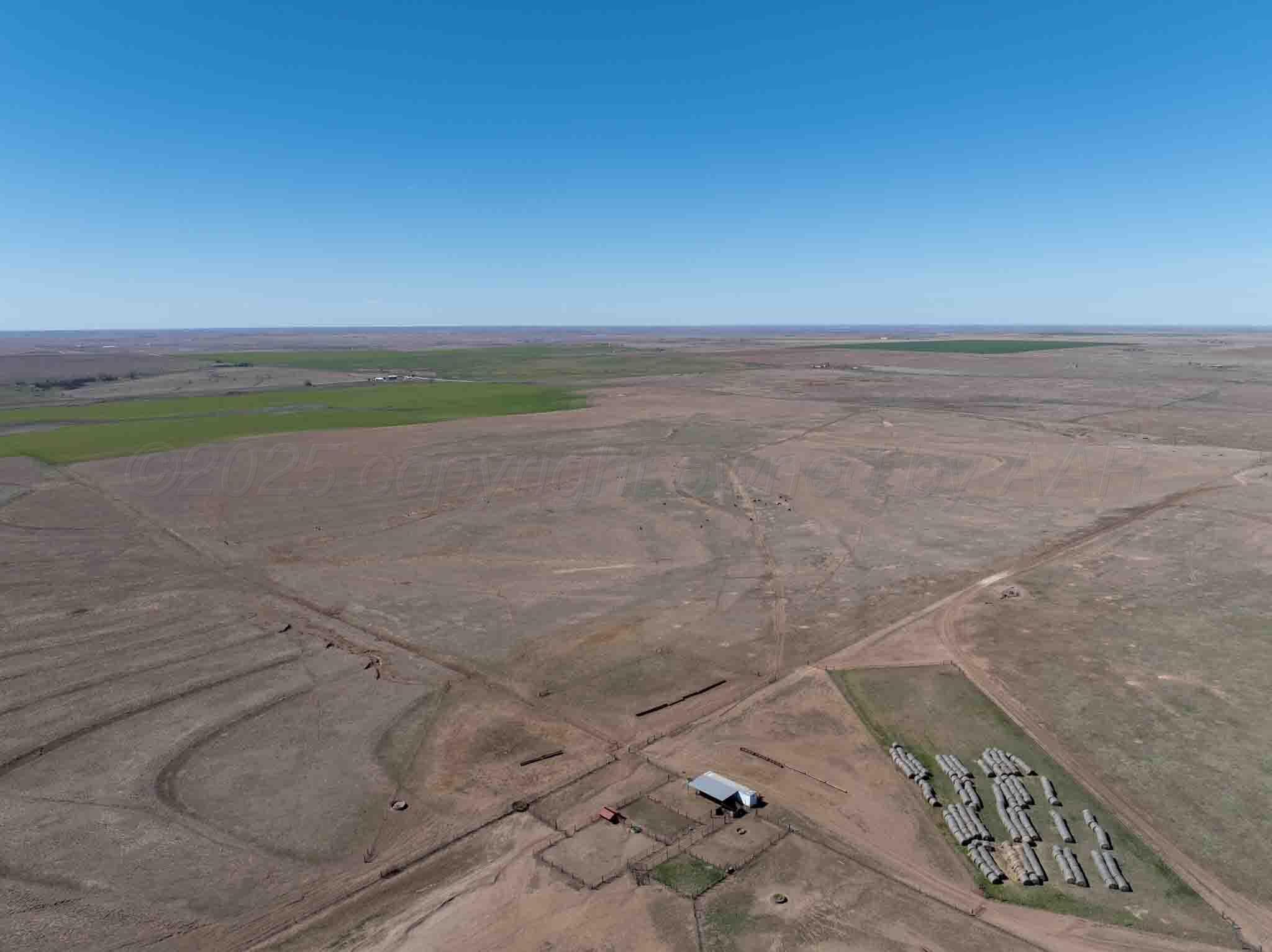 Bourquin Cattle 813 Ac, Follett, TX 79034, photo 6