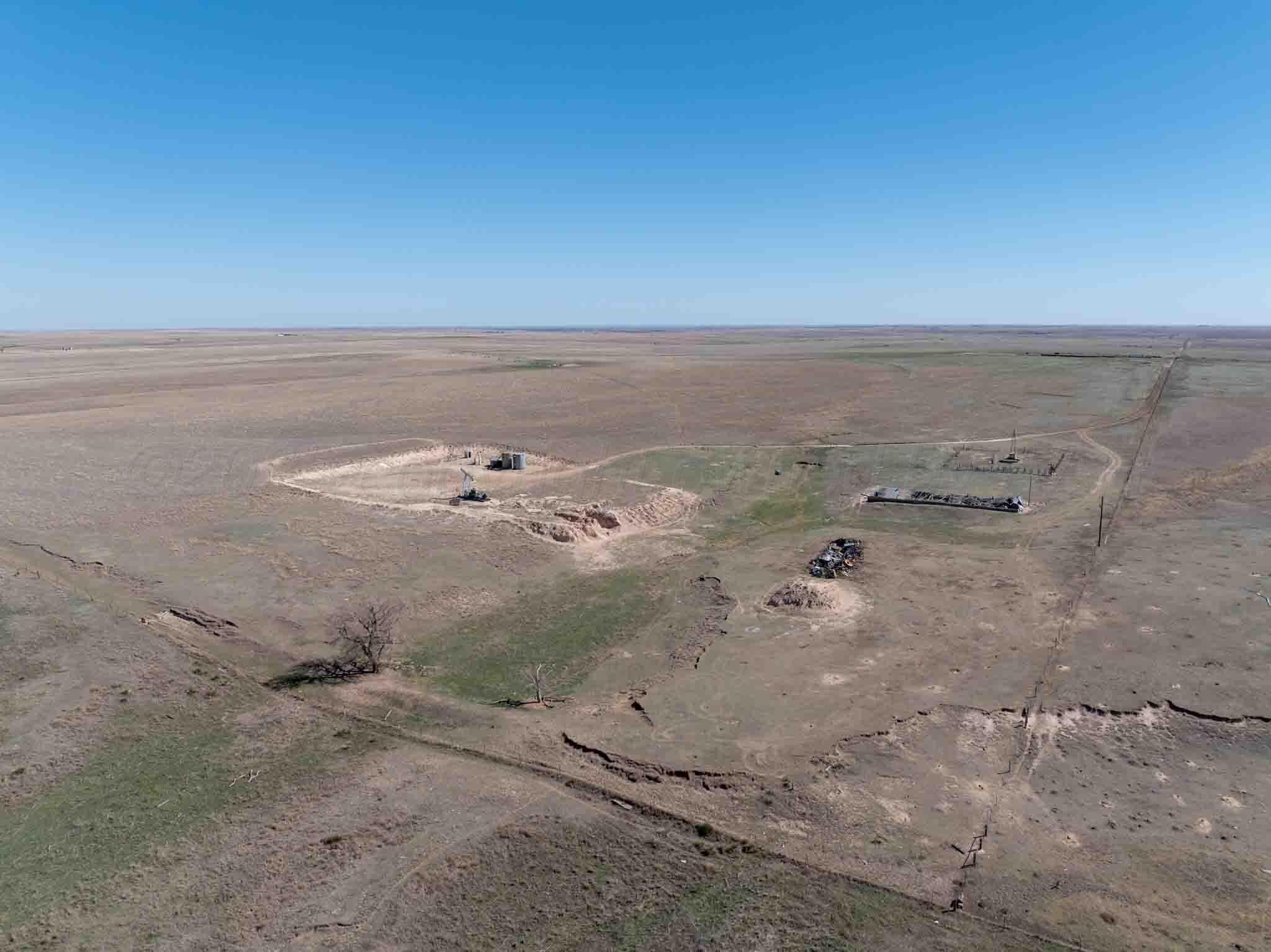 Bourquin Cattle 813 Ac, Follett, TX 79034, photo 10