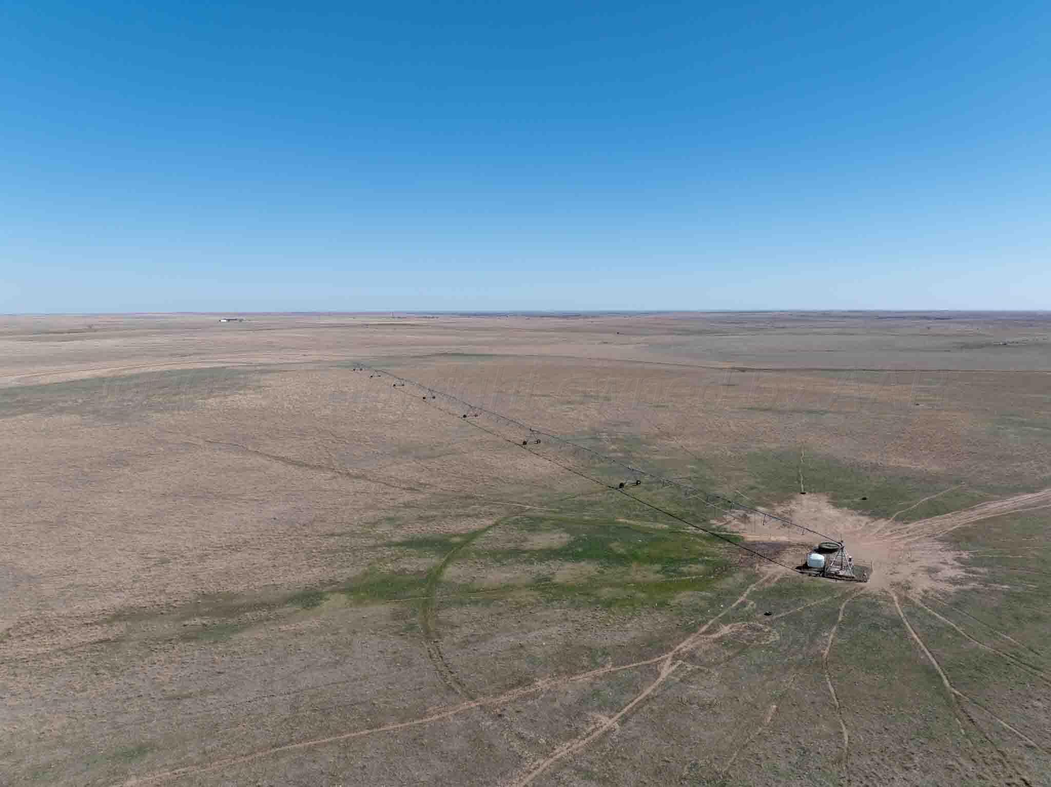 Bourquin Cattle 813 Ac, Follett, TX 79034, photo 12