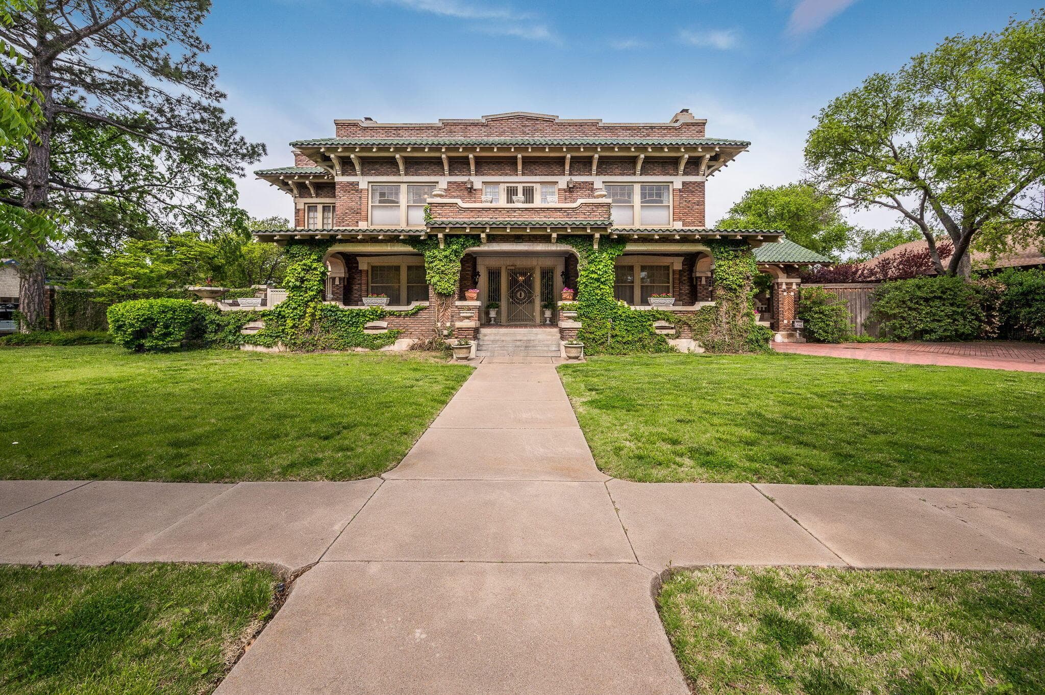 1620 S TYLER Street, Amarillo, TX 79102-3140