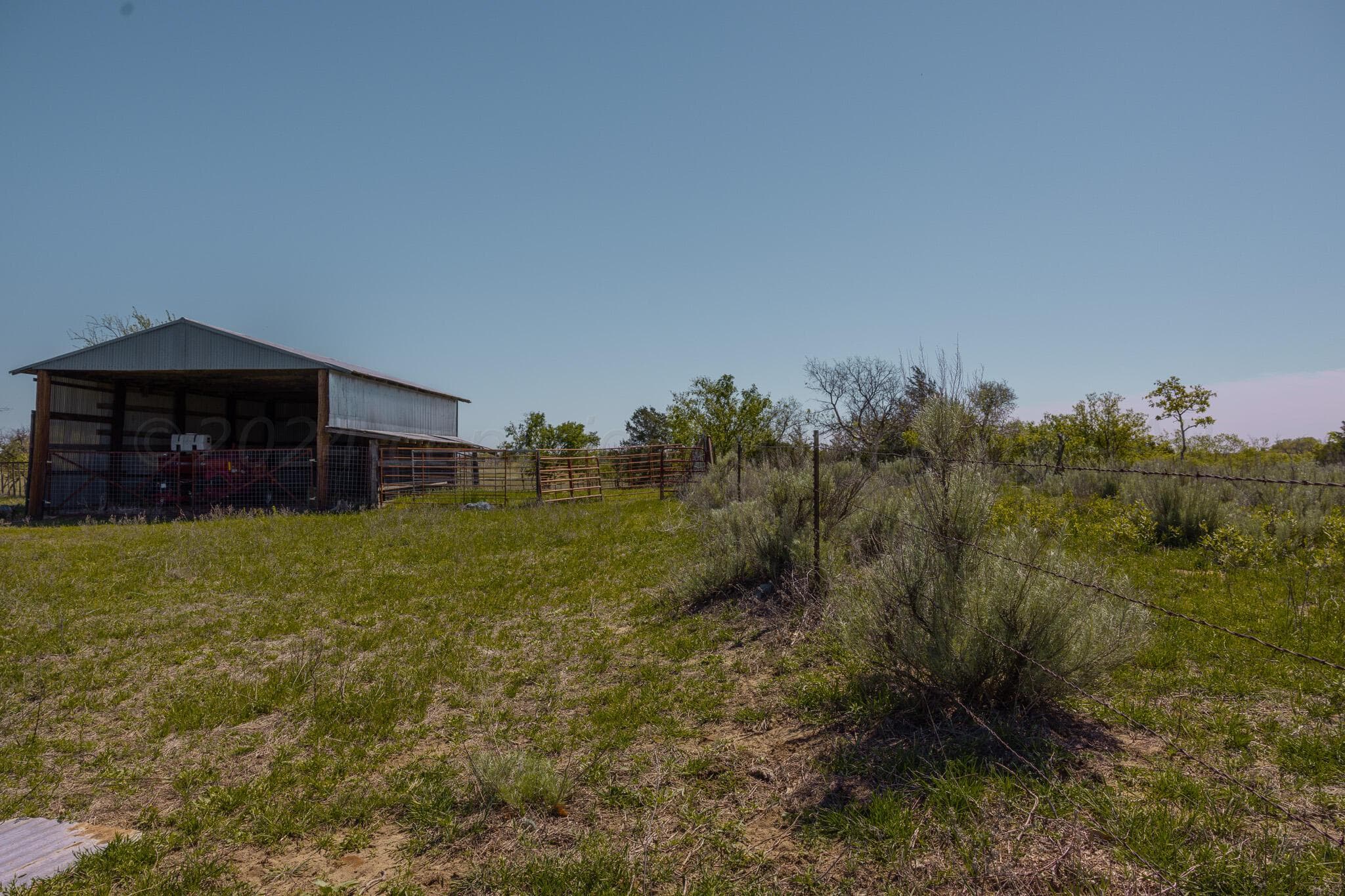 Pavolosky Place, Shamrock, TX 79079, photo 19