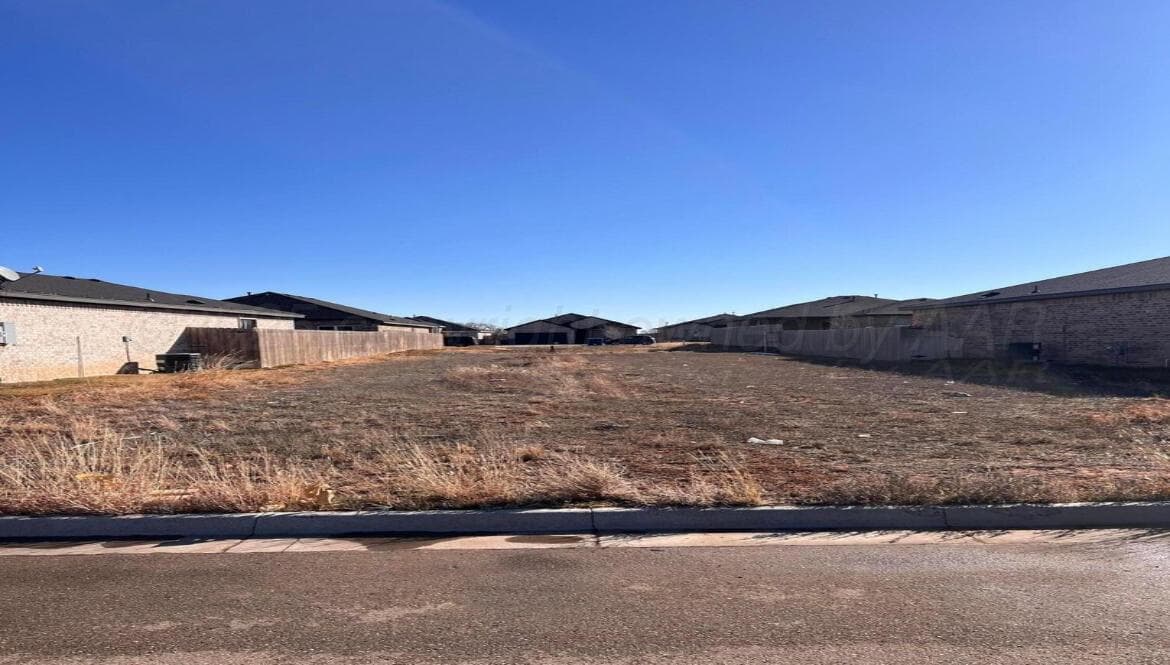1106 Mesa, Hereford, TX 79045