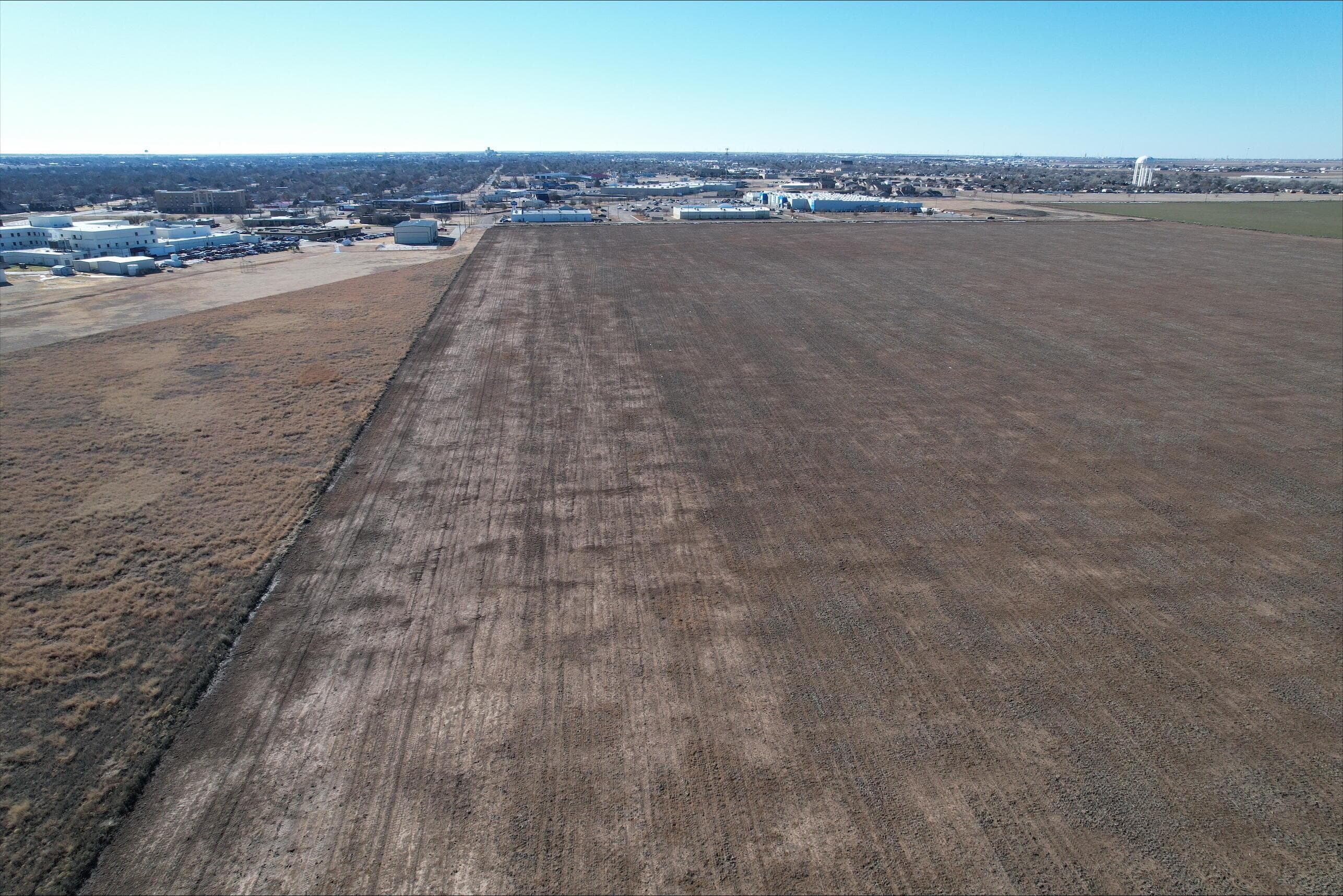 W 30th Avenue, Pampa, TX 79065, photo 8