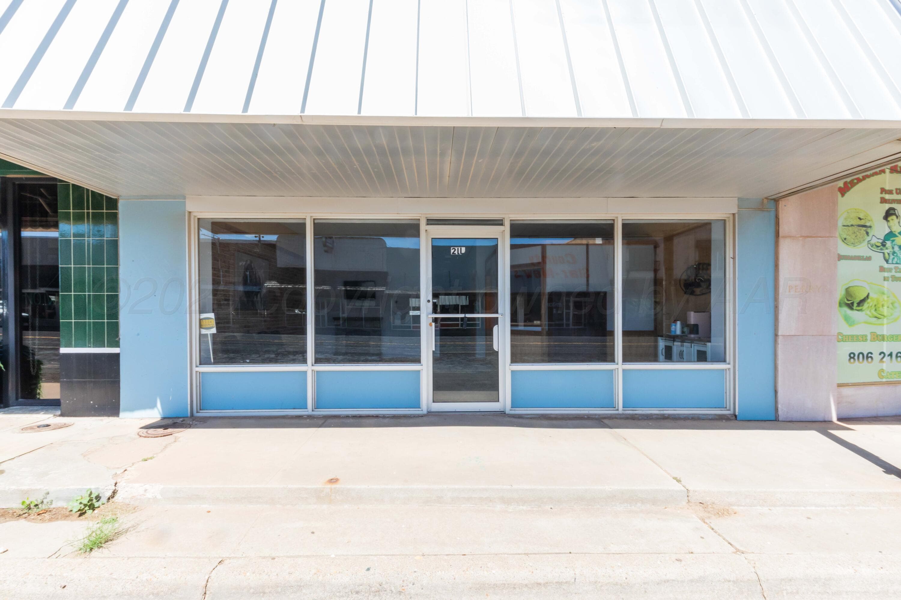 211 N Main Street, Shamrock, TX 79079
