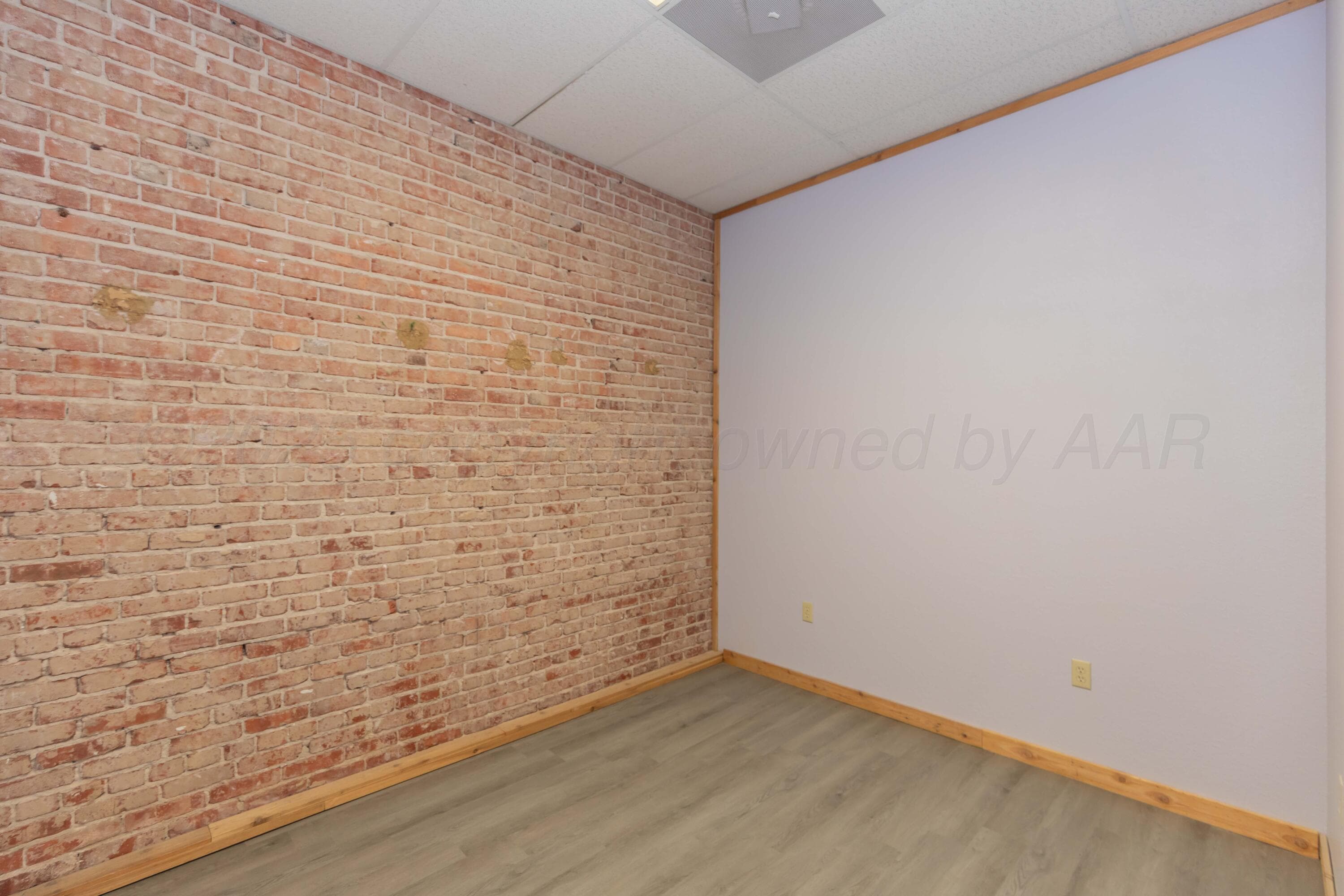 211 N Main Street, Shamrock, TX 79079, photo 21