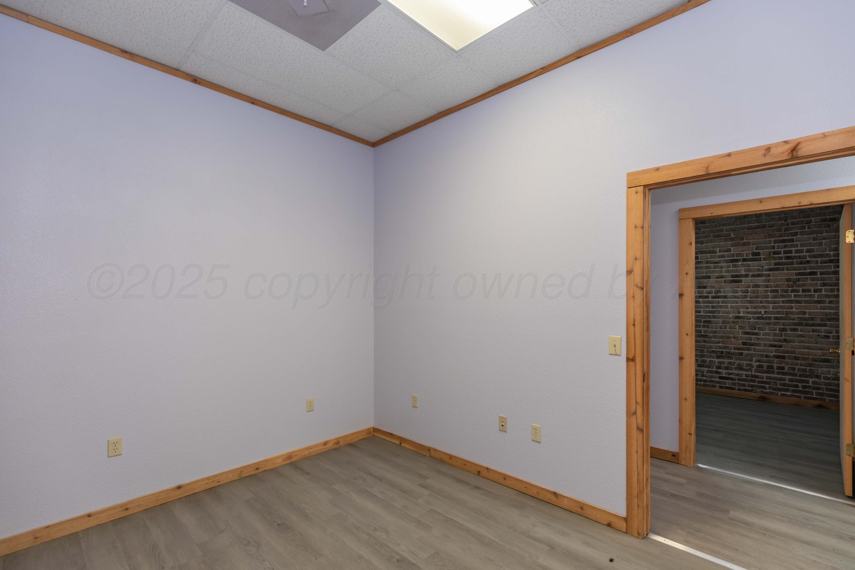 211 N Main Street, Shamrock, TX 79079, photo 22