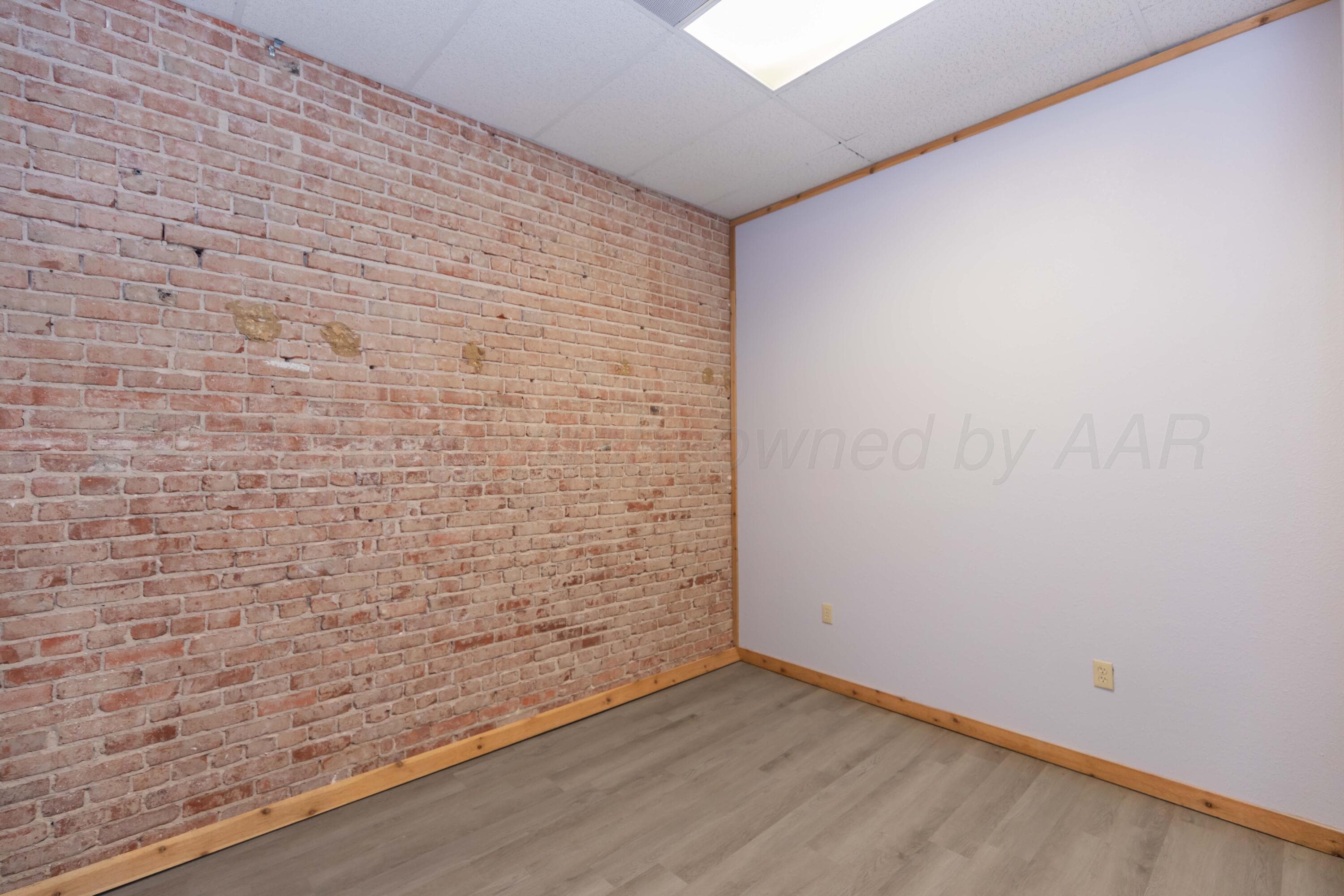 211 N Main Street, Shamrock, TX 79079, photo 26
