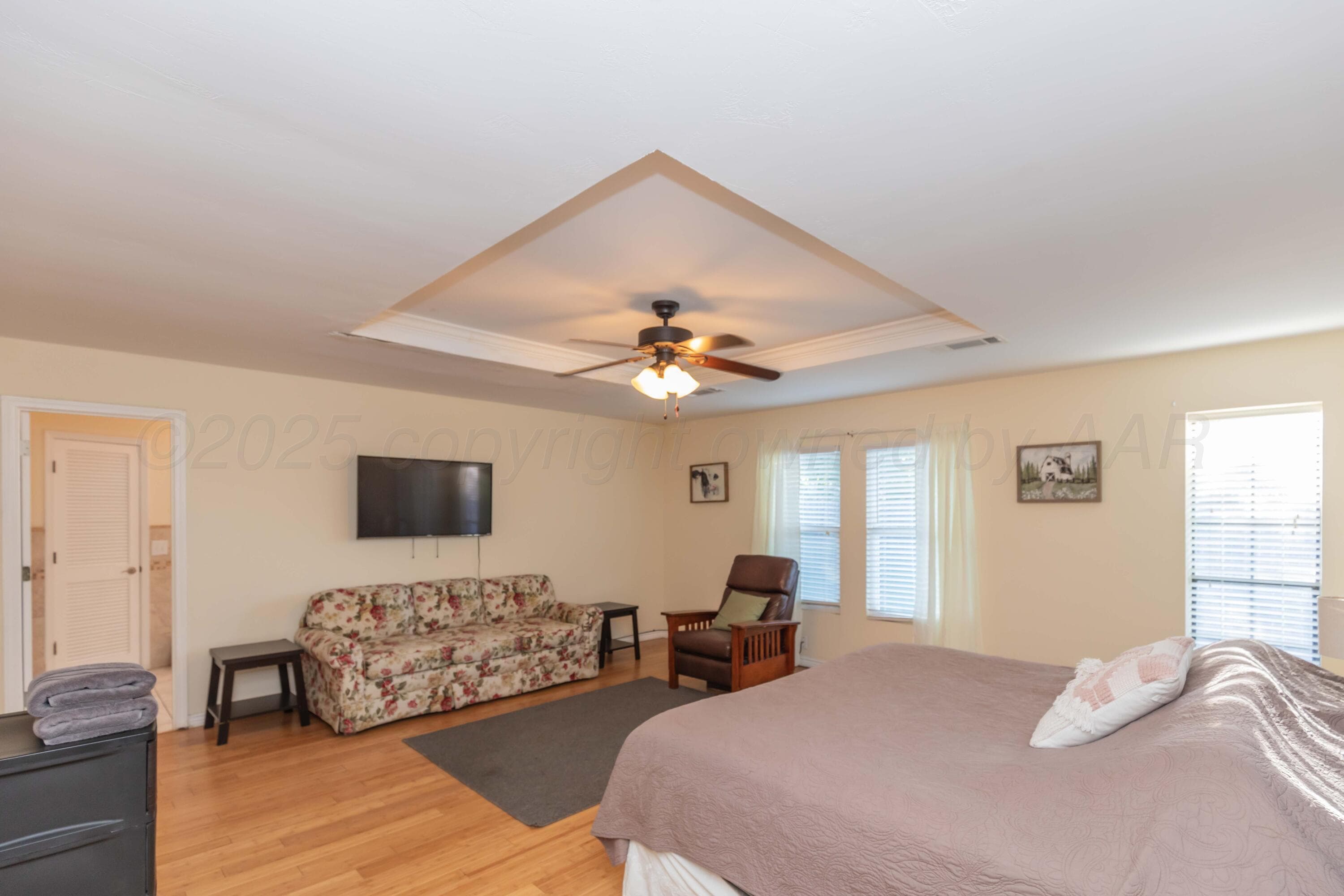 Address upon request, photo 48