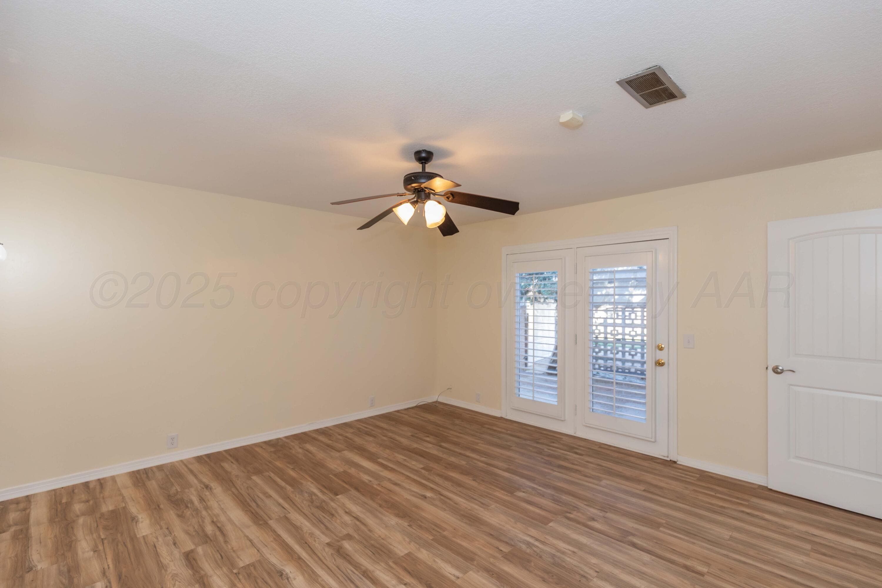 Address upon request, photo 110