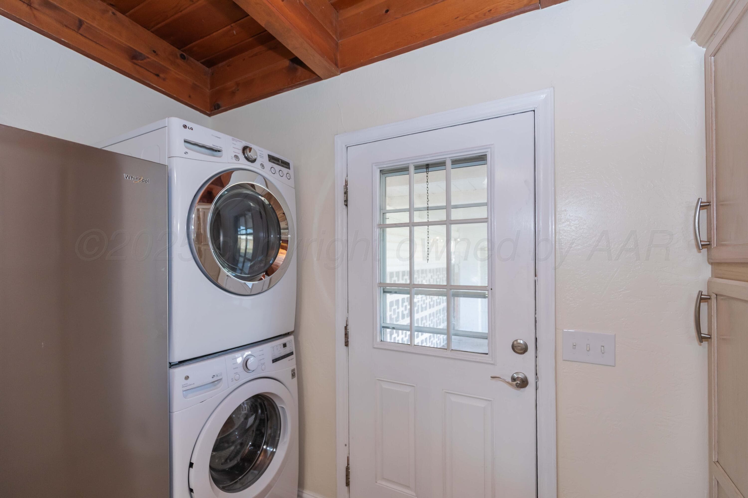 Address upon request, photo 111