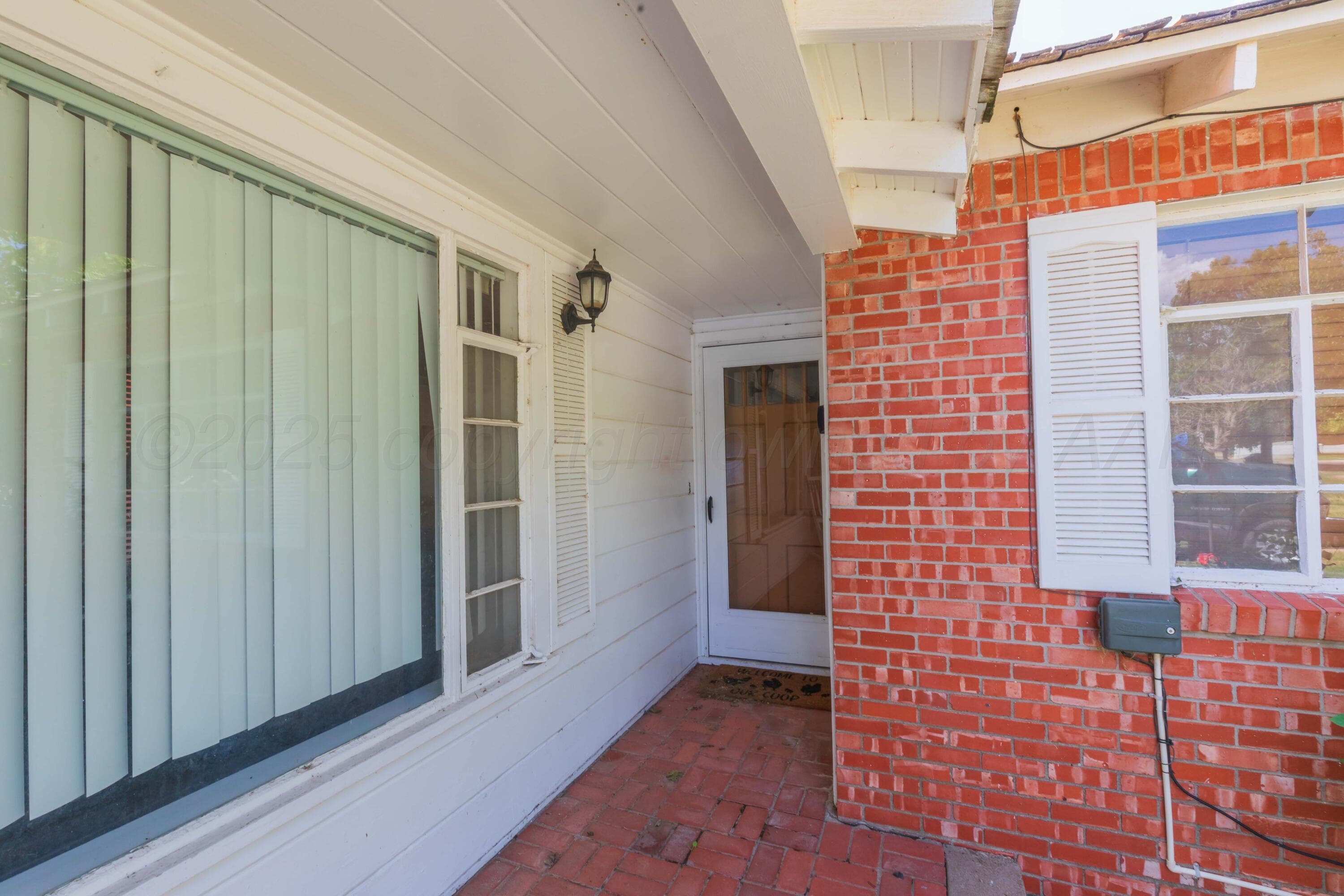 Address upon request, photo 195