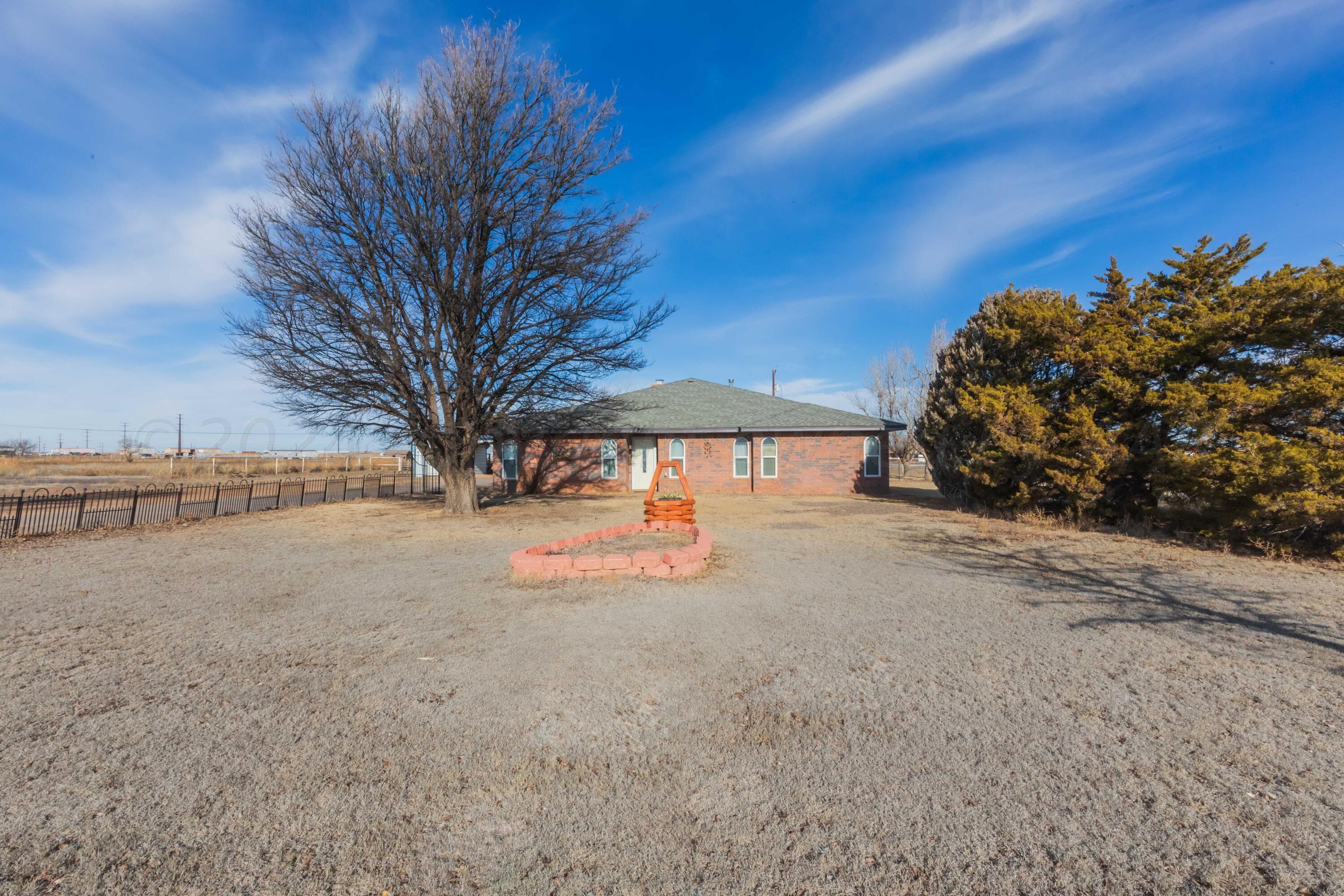 118 W VALENCIA Drive, Amarillo, TX 79118-5118, photo 2