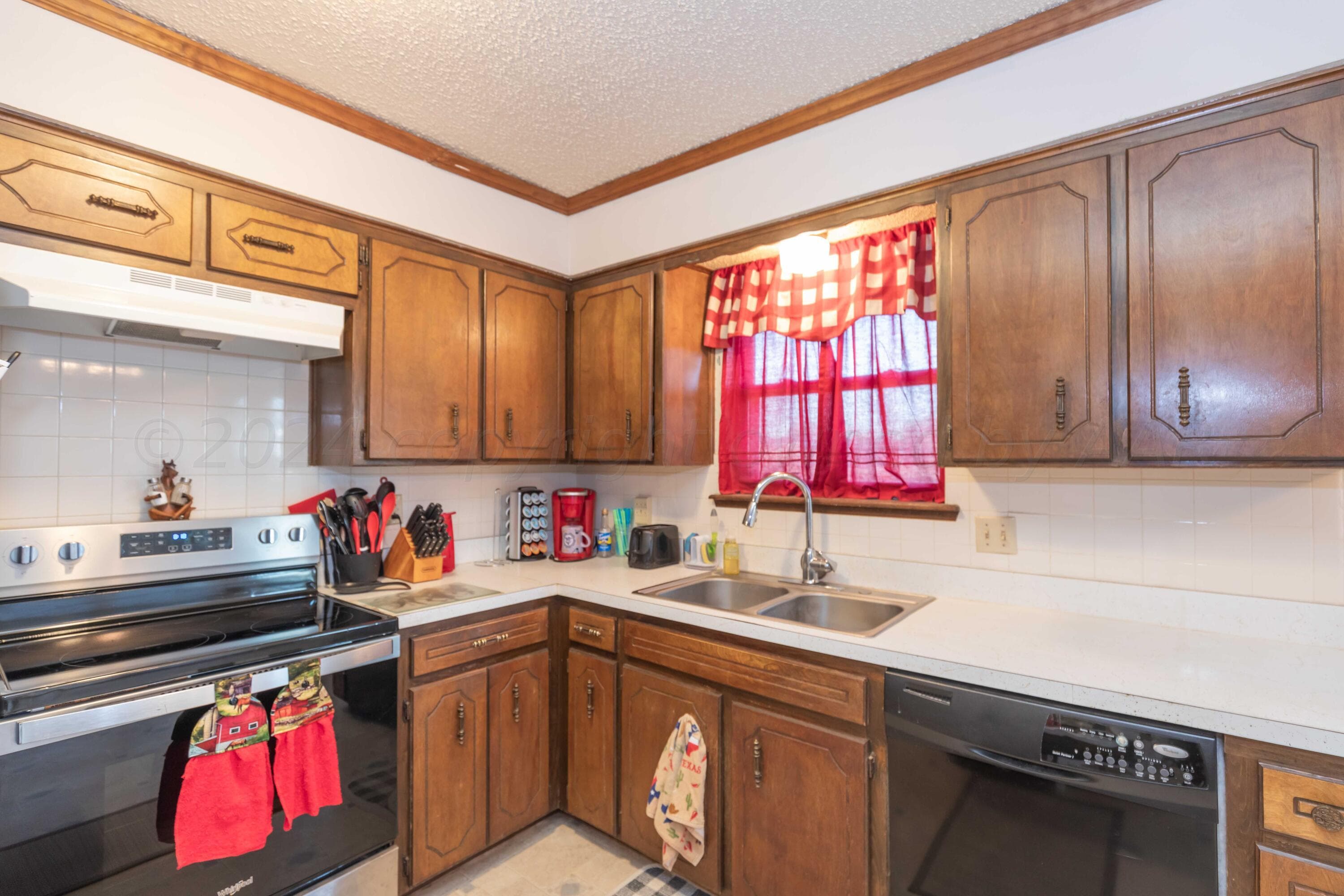 118 W VALENCIA Drive, Amarillo, TX 79118-5118, photo 13