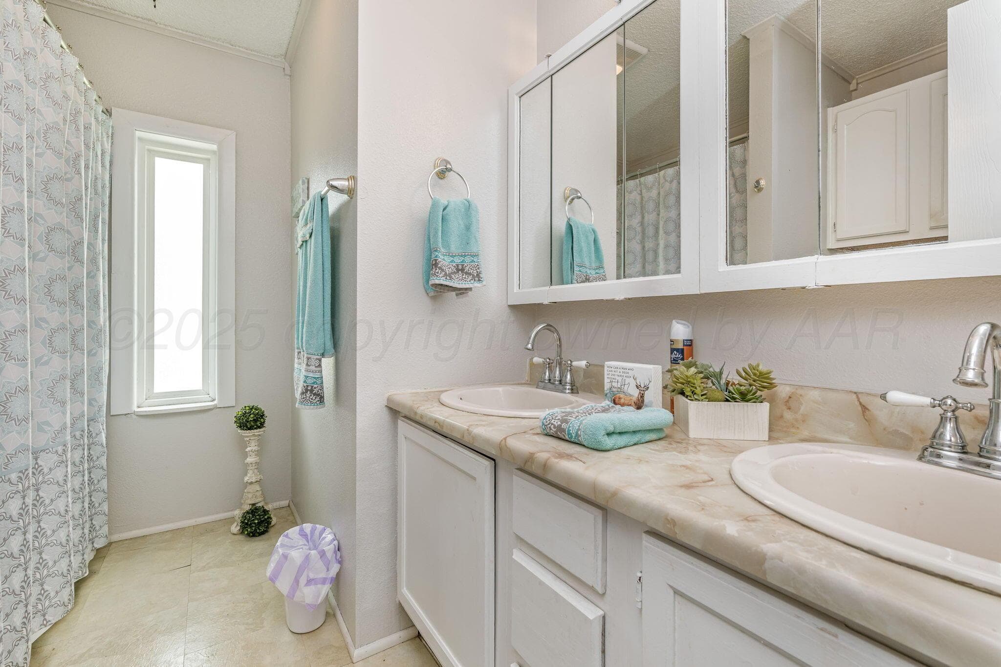 1330 Lions Street, Miami, TX 79059, photo 9