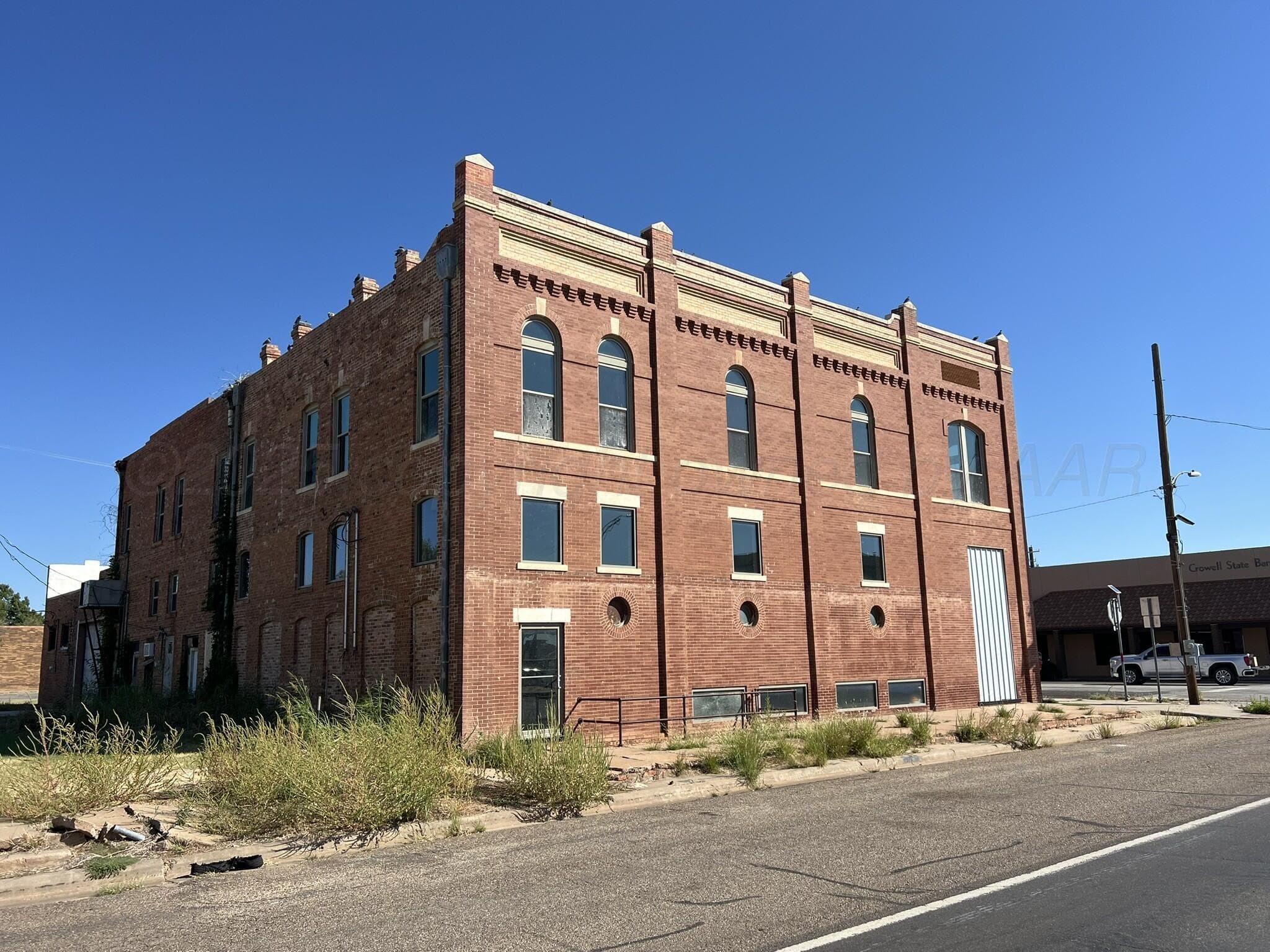 101 N Main St, Crowell, TX 79227, photo 4