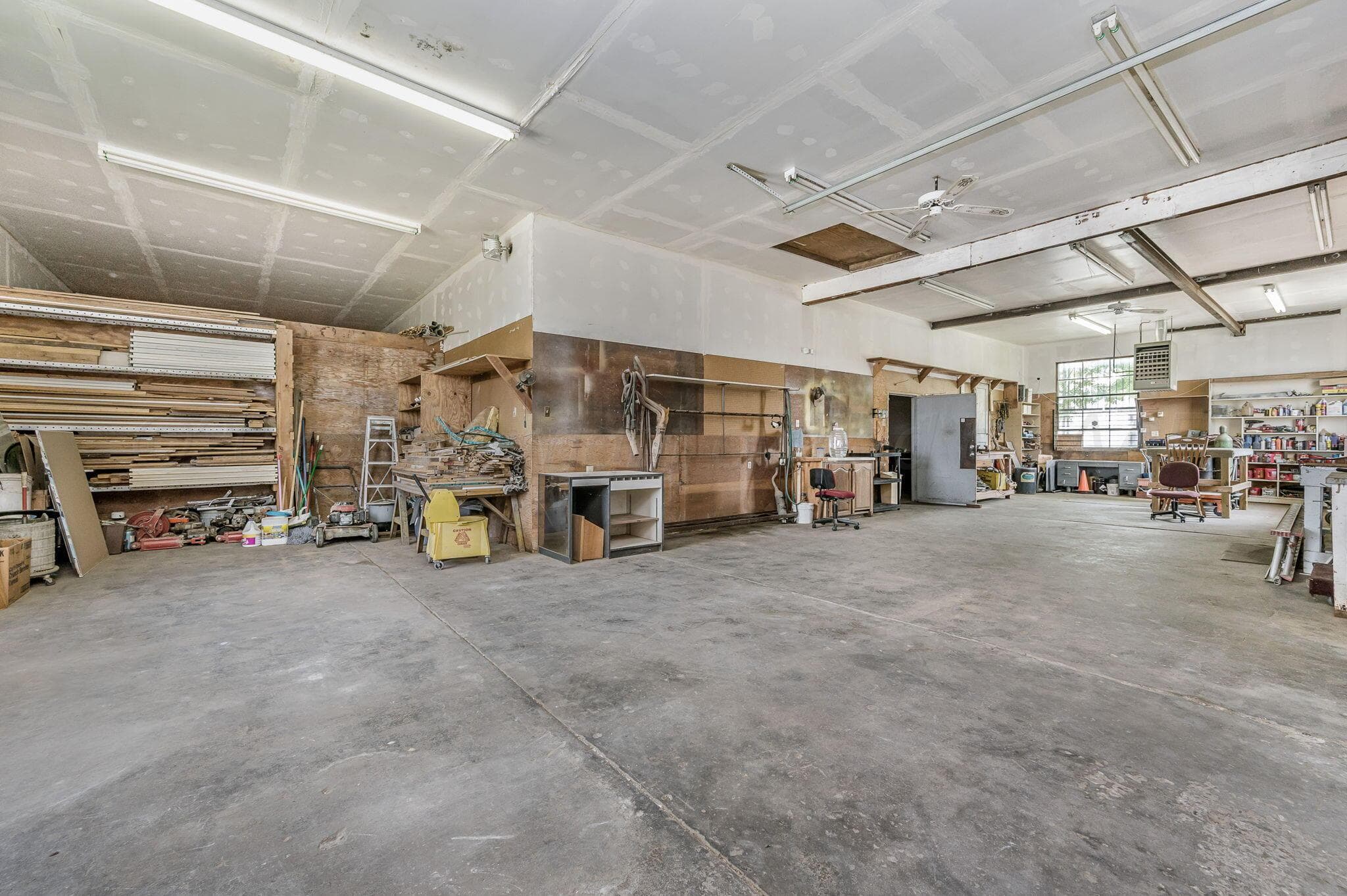 208 E Brown Street, Pampa, TX 79065, photo 18