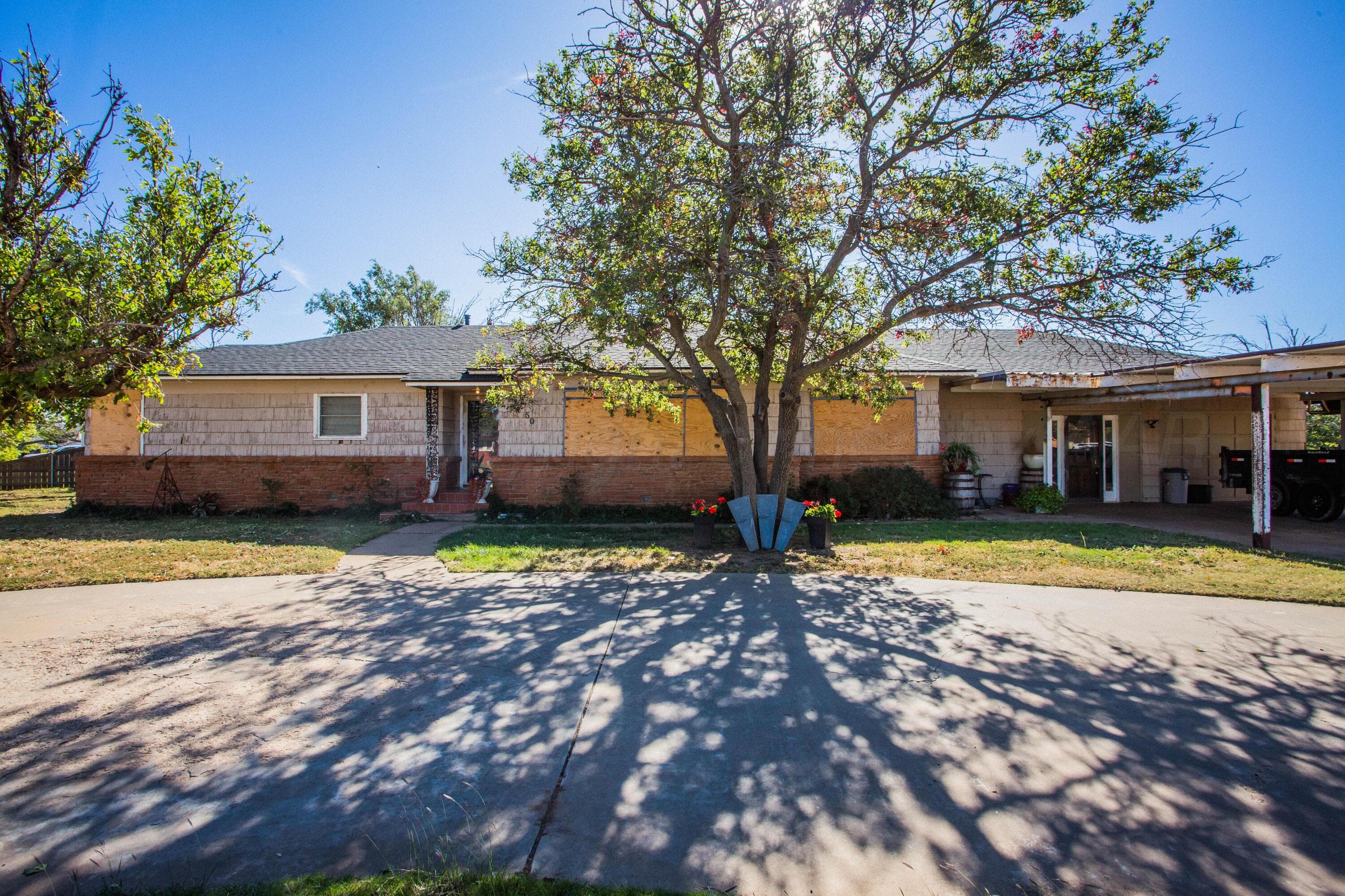 50 Fannin Drive, Tulia, TX 79088, photo 2