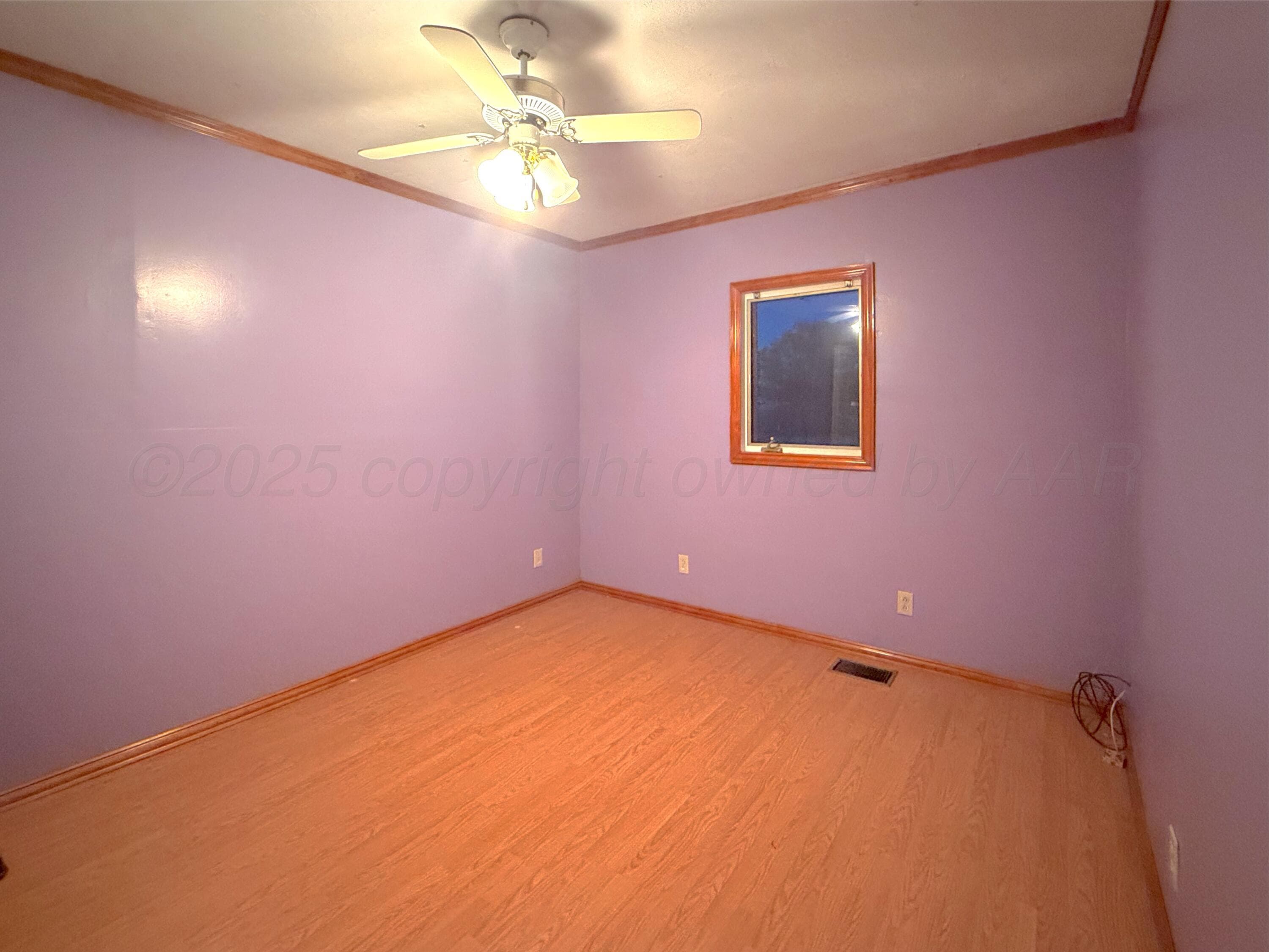 301 W 10th Street, Stinnett, TX 79083, photo 9