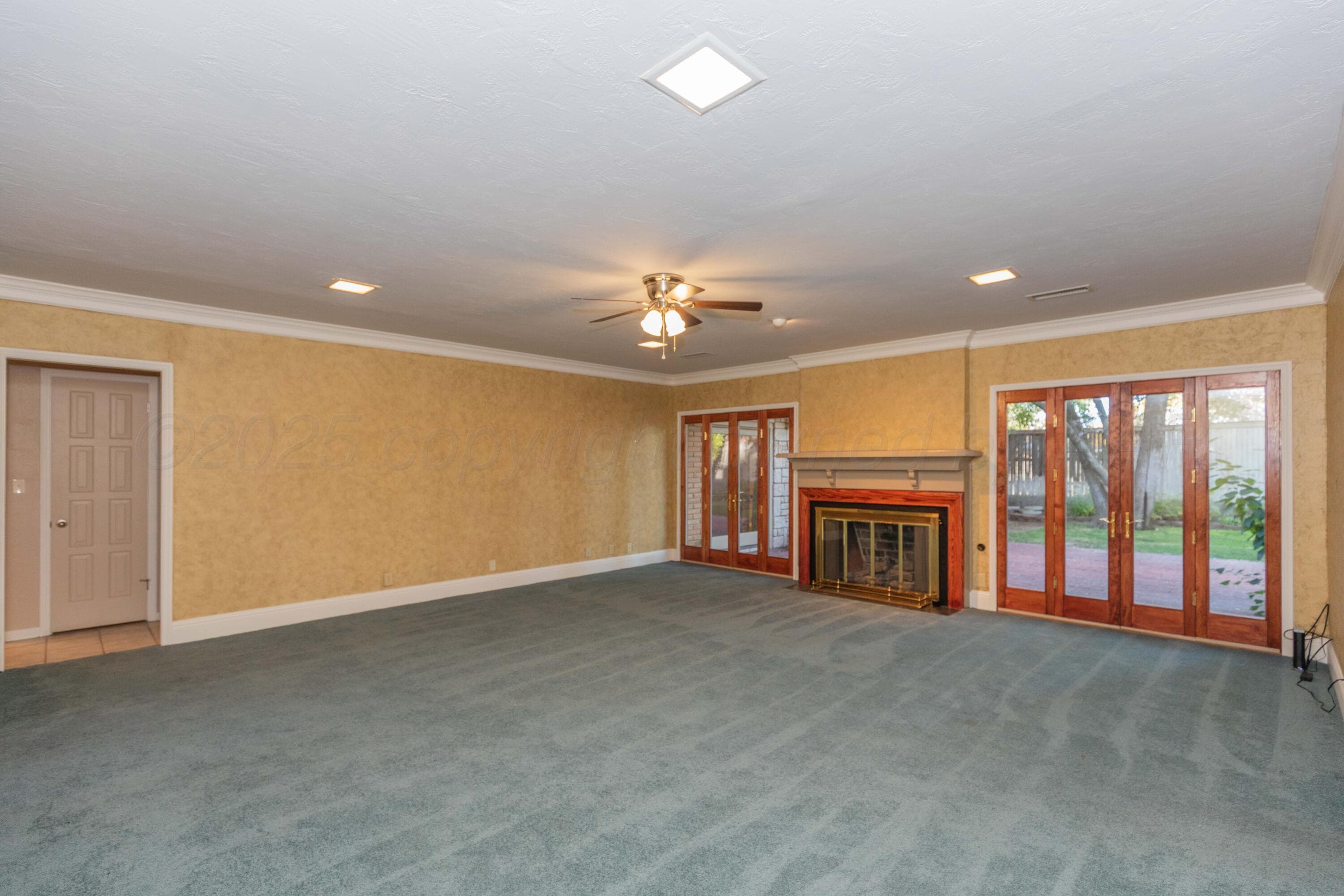 2131 N Charles Street, Pampa, TX 79065, photo 6