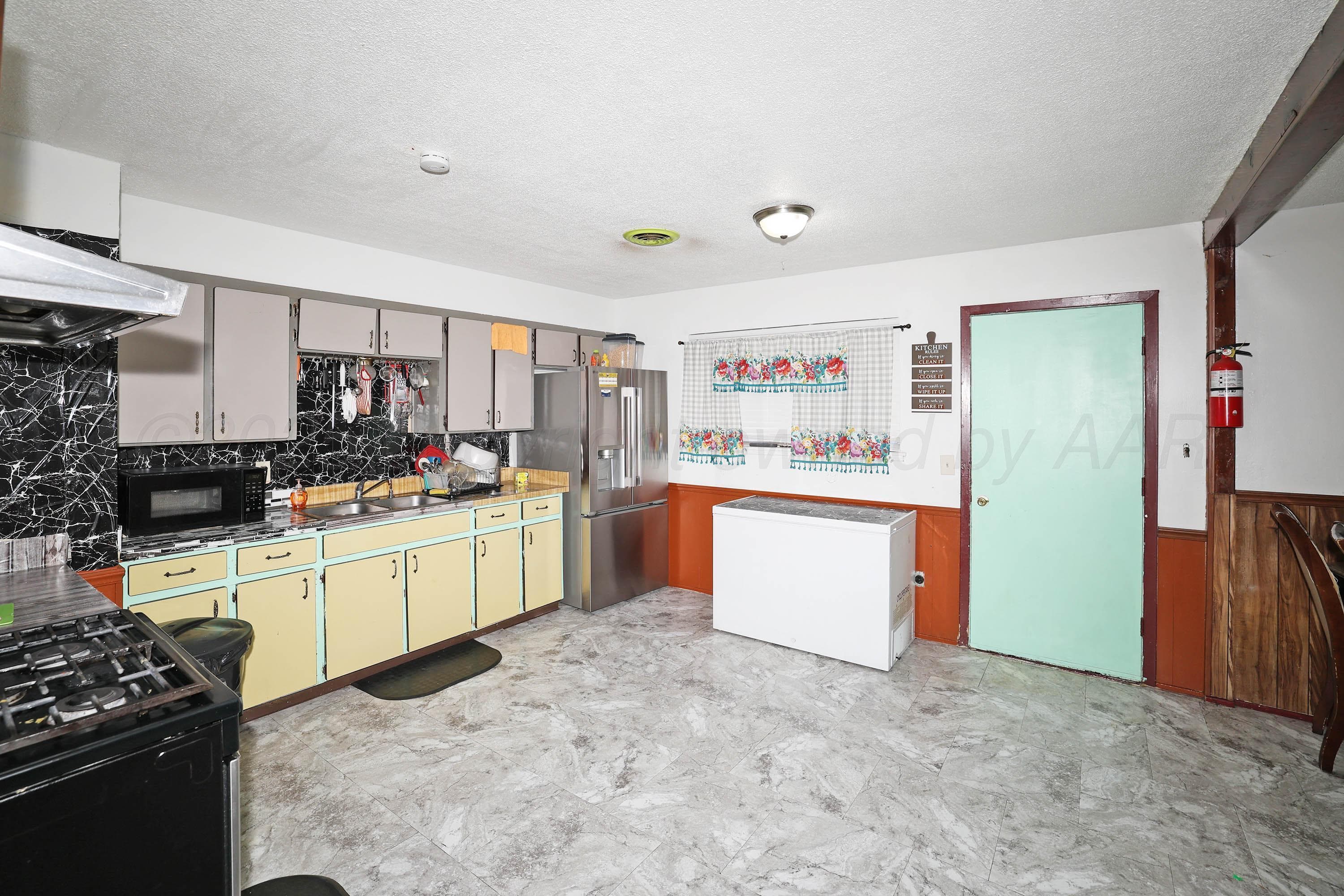 1203 JASMINE Street, Amarillo, TX 79107-8028, photo 7