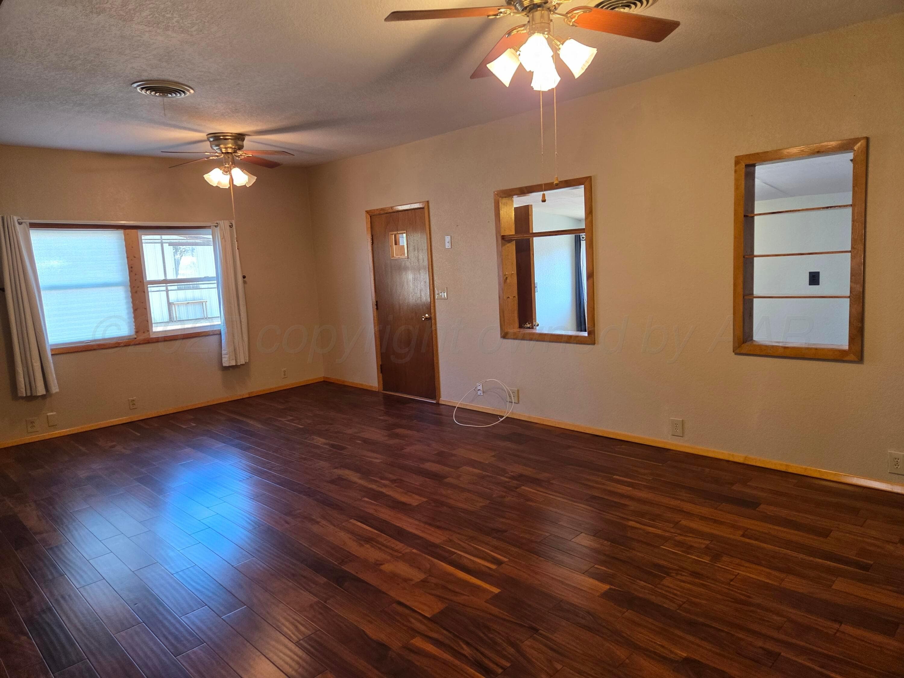 414 S Cedar Street, Perryton, TX 79070, photo 6