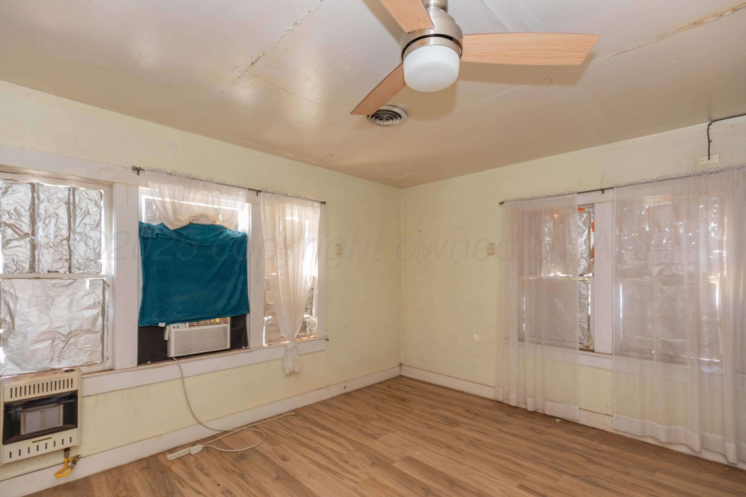 605 & 607 N Wall Street, Shamrock, TX 79079, photo 8