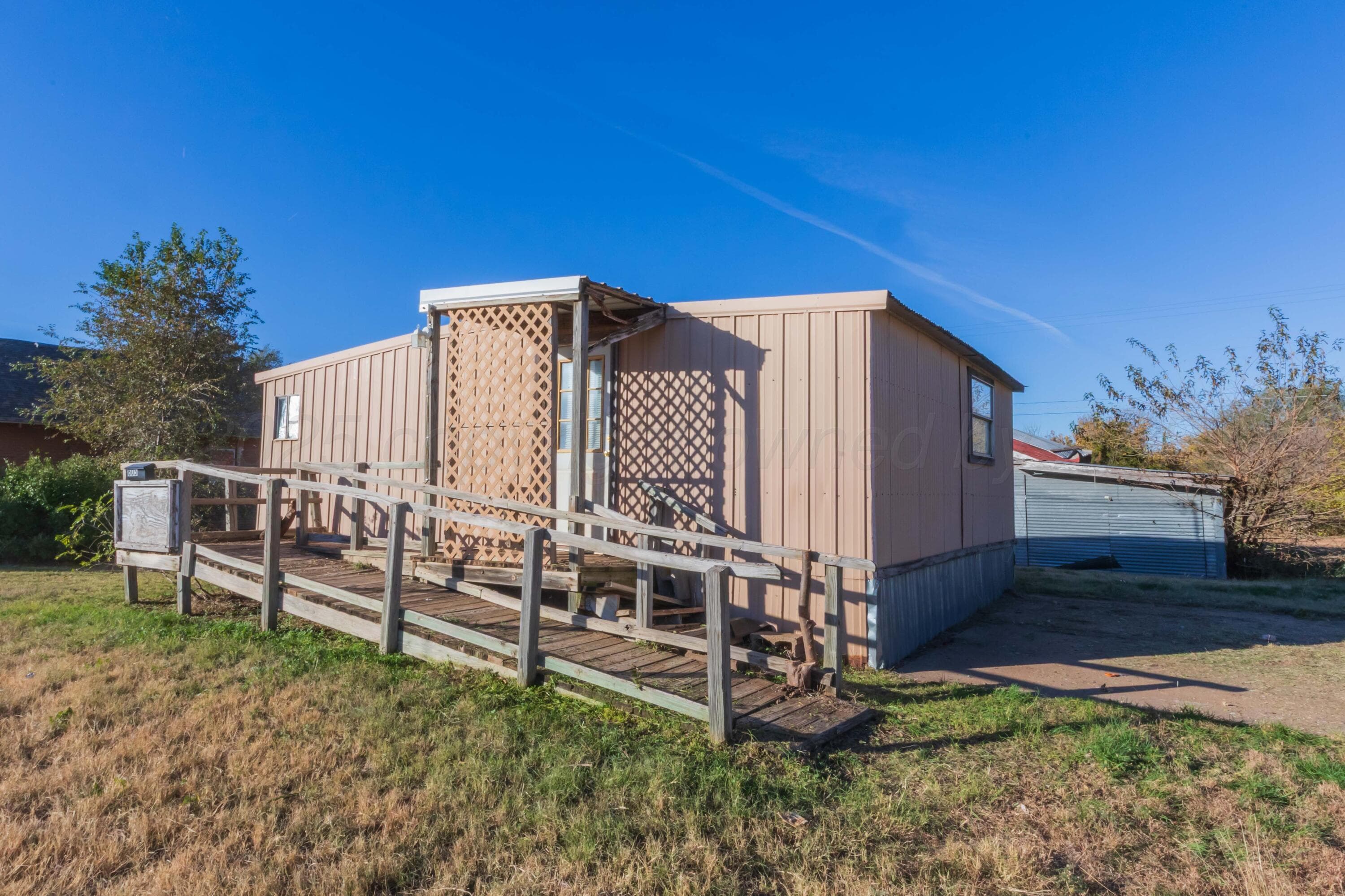 605 & 607 N Wall Street, Shamrock, TX 79079, photo 2