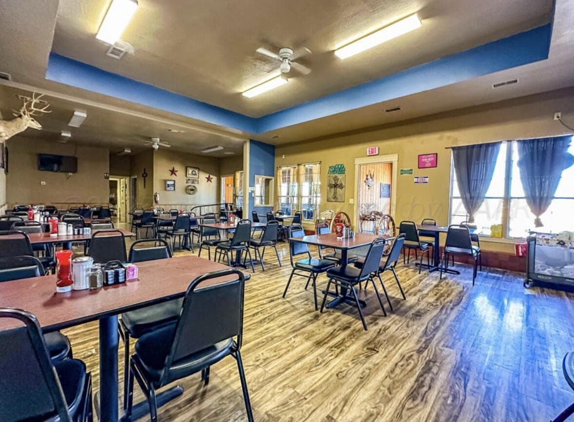 900 N Cedar Street, Borger, TX 79007, photo 9