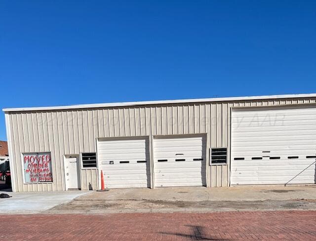 101 E 4th Street, Clarendon, TX 7926