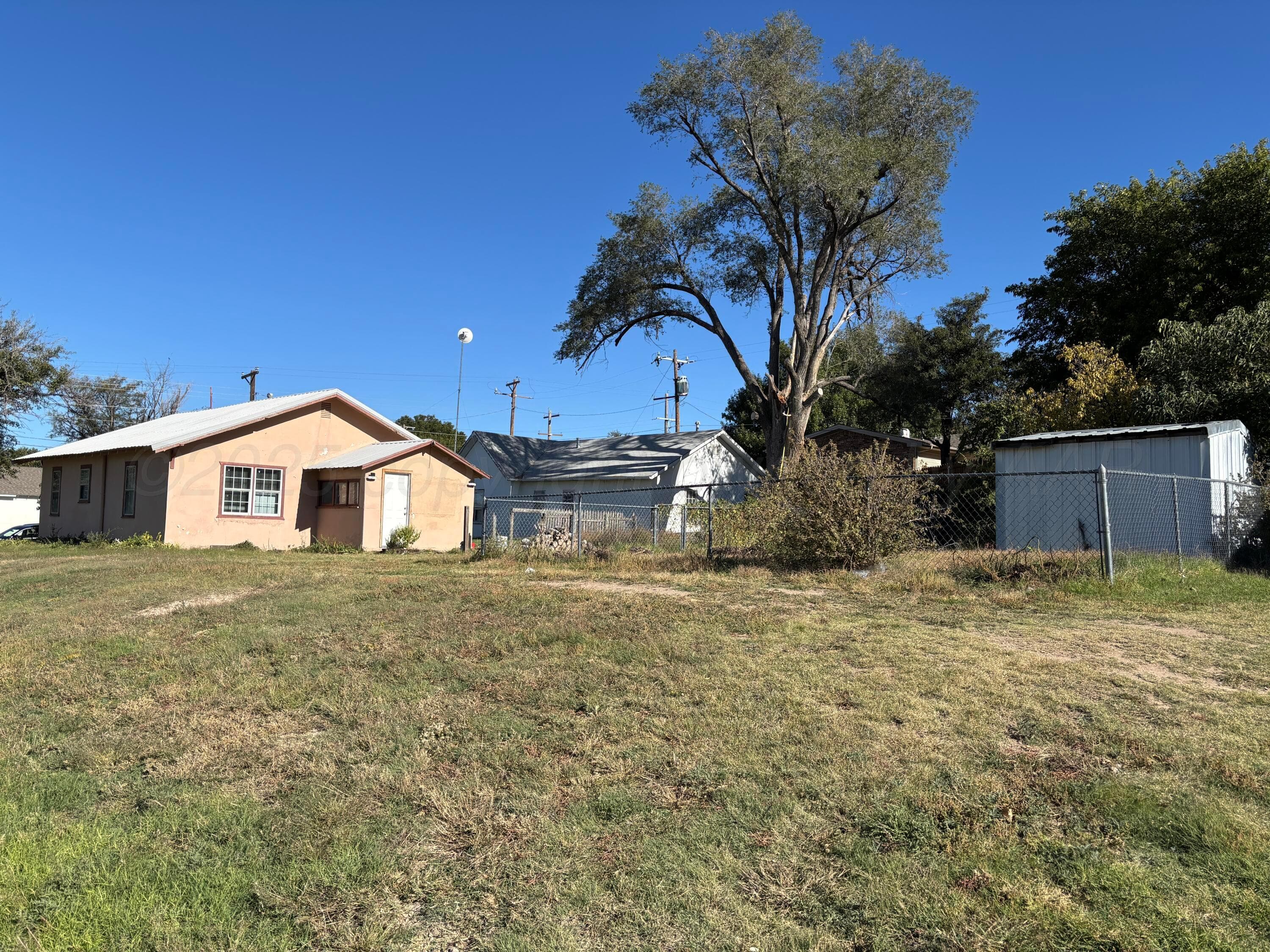 320 Summit, Miami, TX 79059, photo 2
