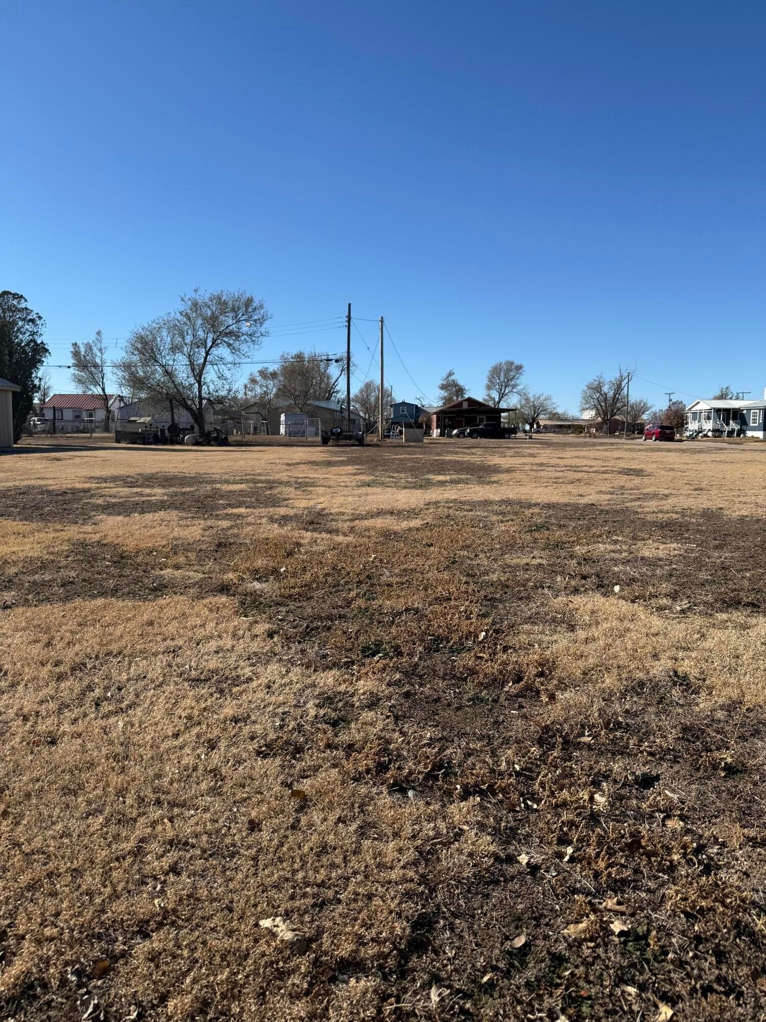 200 Ave L, Sunray, TX 79029