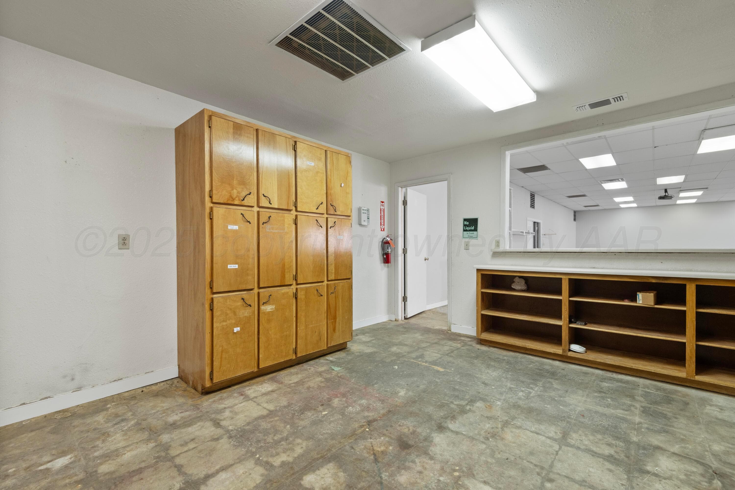 500 S Bliss Avenue, Dumas, TX 79029, photo 14