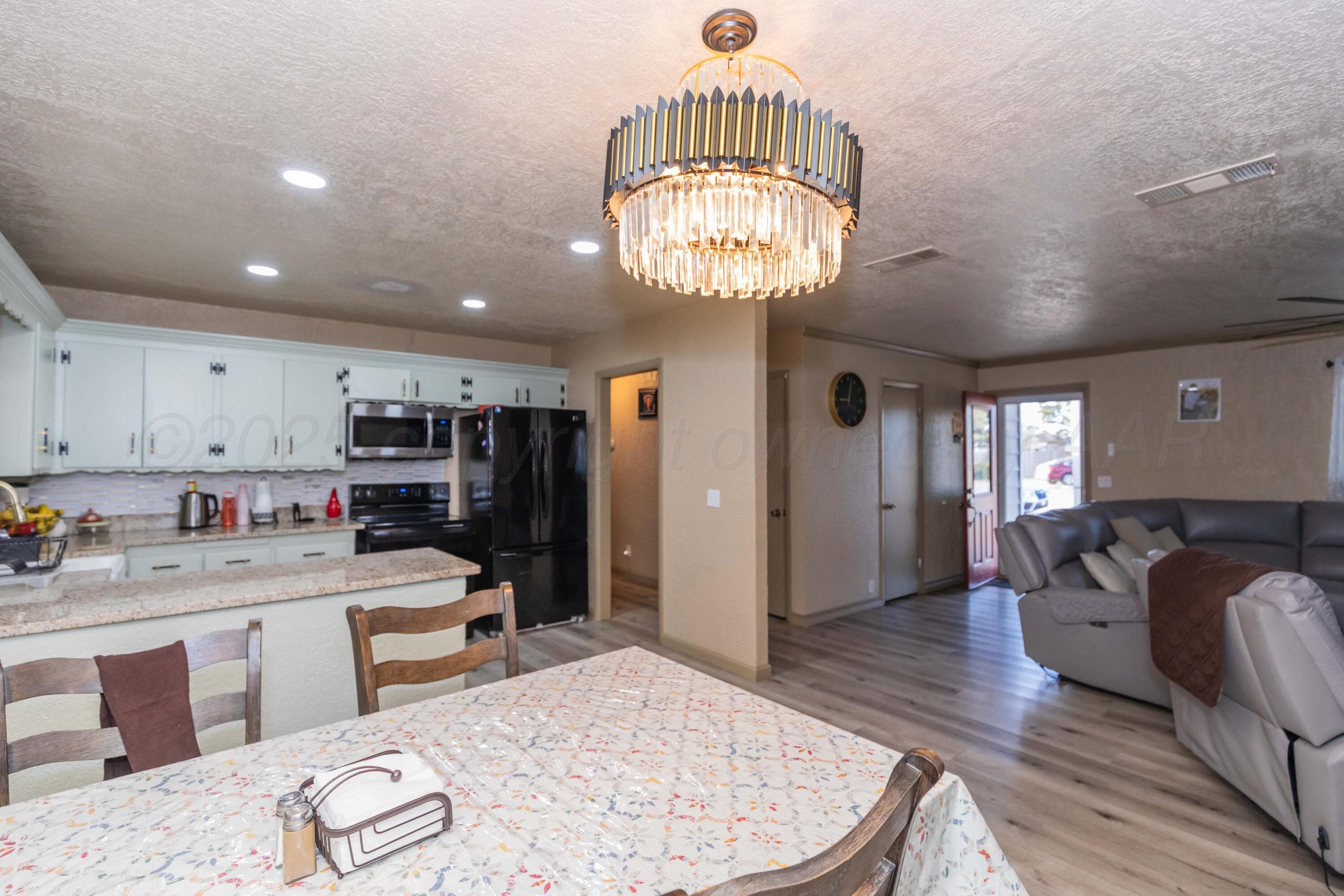 201 S Wall Street, Stratford, TX 79084, photo 12