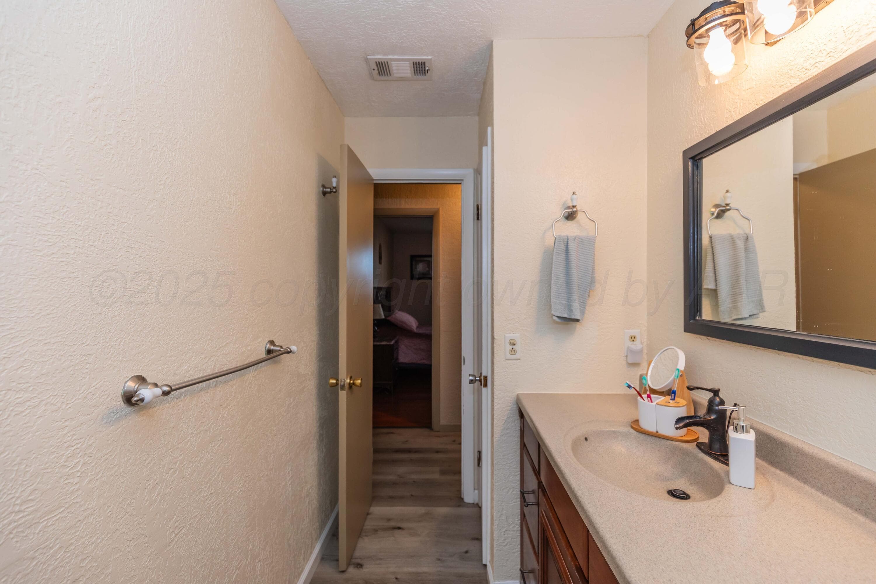 201 S Wall Street, Stratford, TX 79084, photo 19