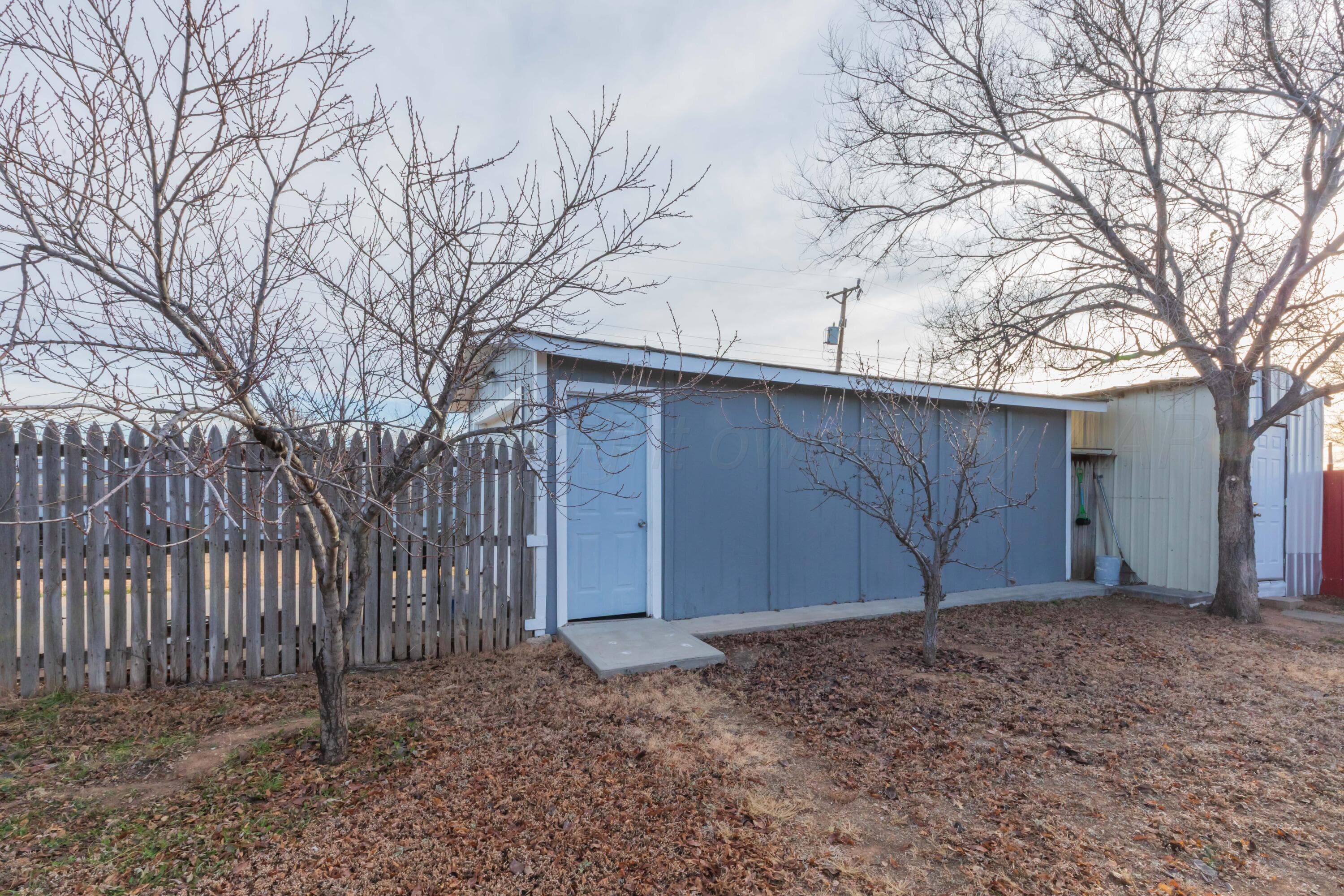 201 S Wall Street, Stratford, TX 79084, photo 40