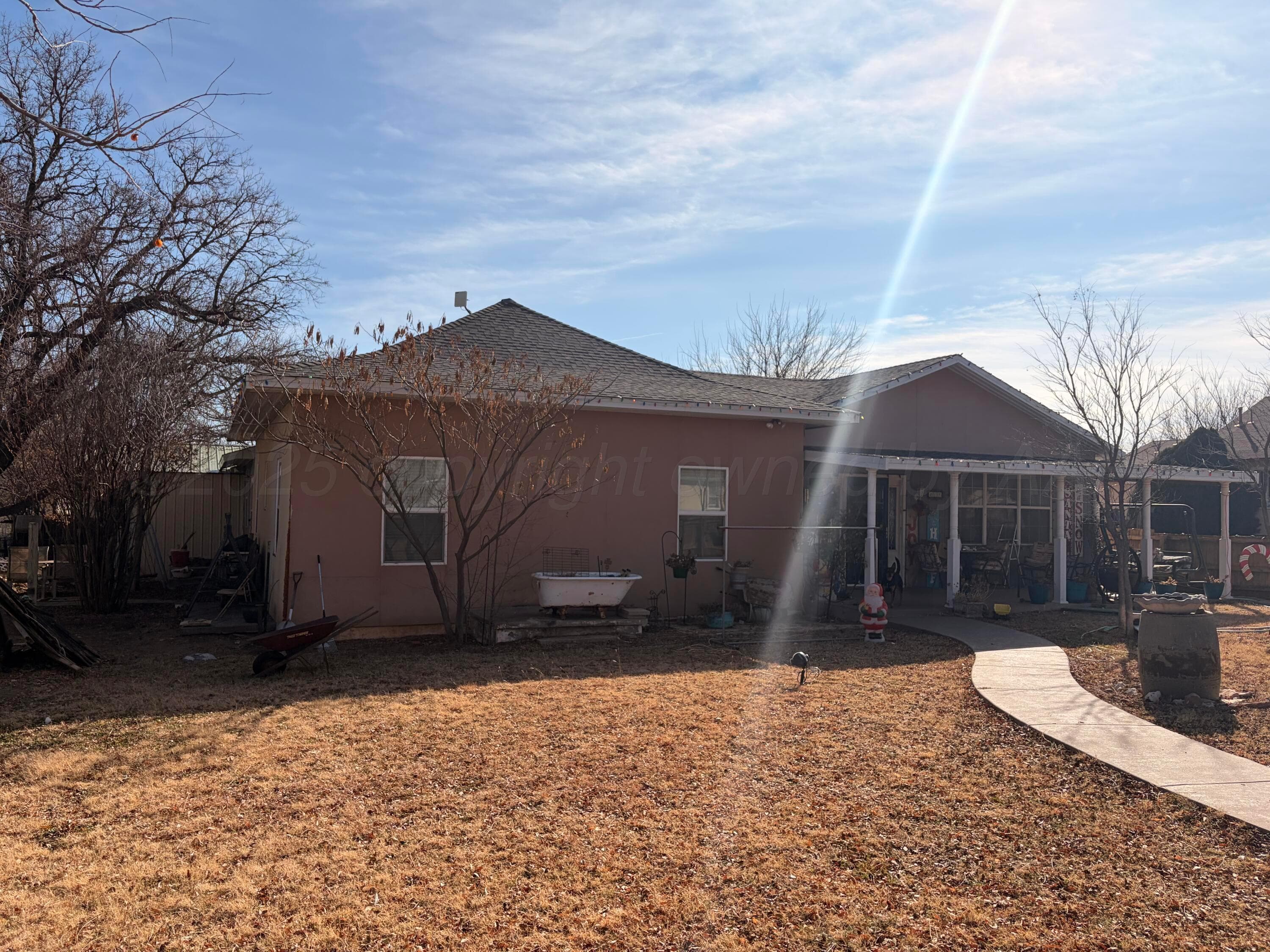 613 S Gorst Street, Clarendon, TX 79226