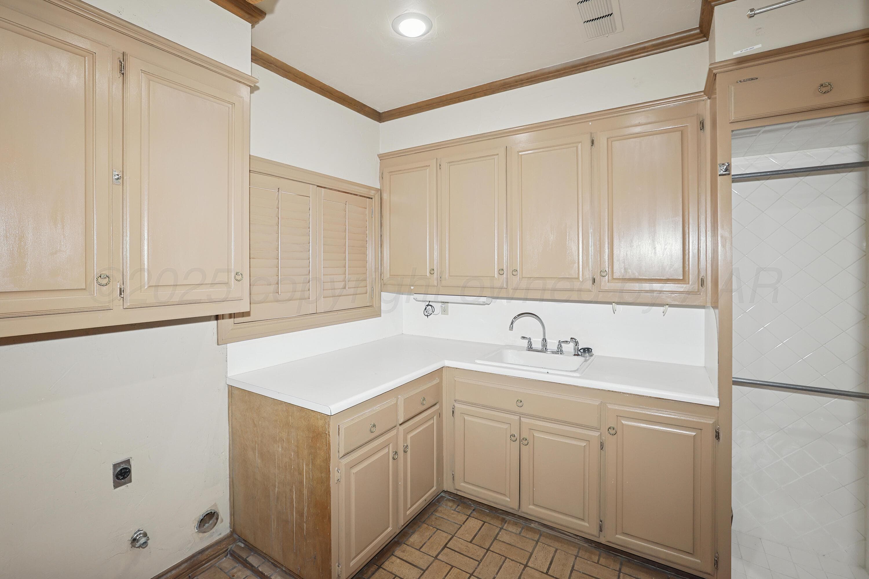 7216 VERSAILLES Drive, Amarillo, TX 79121-1812, photo 70