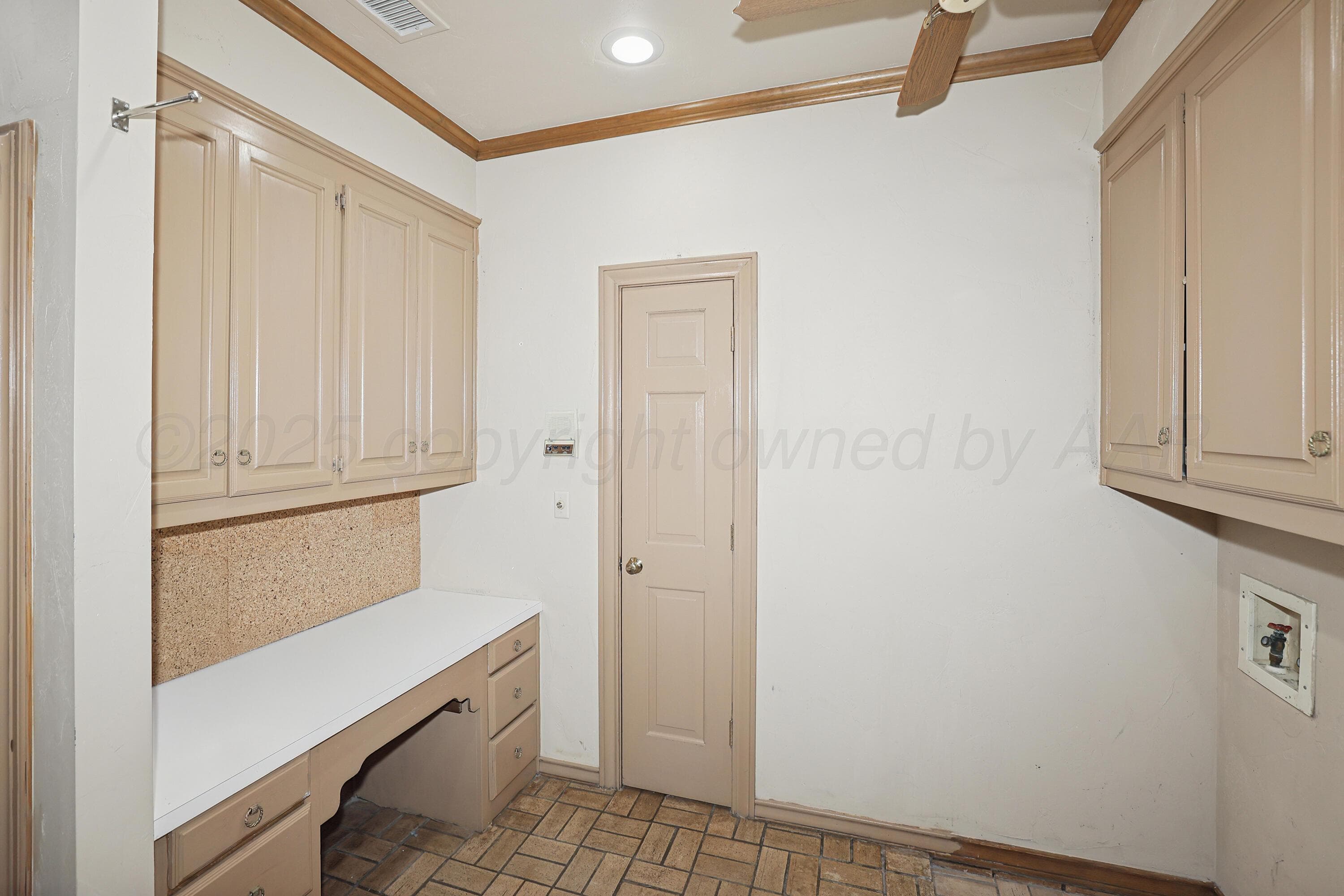 7216 VERSAILLES Drive, Amarillo, TX 79121-1812, photo 71