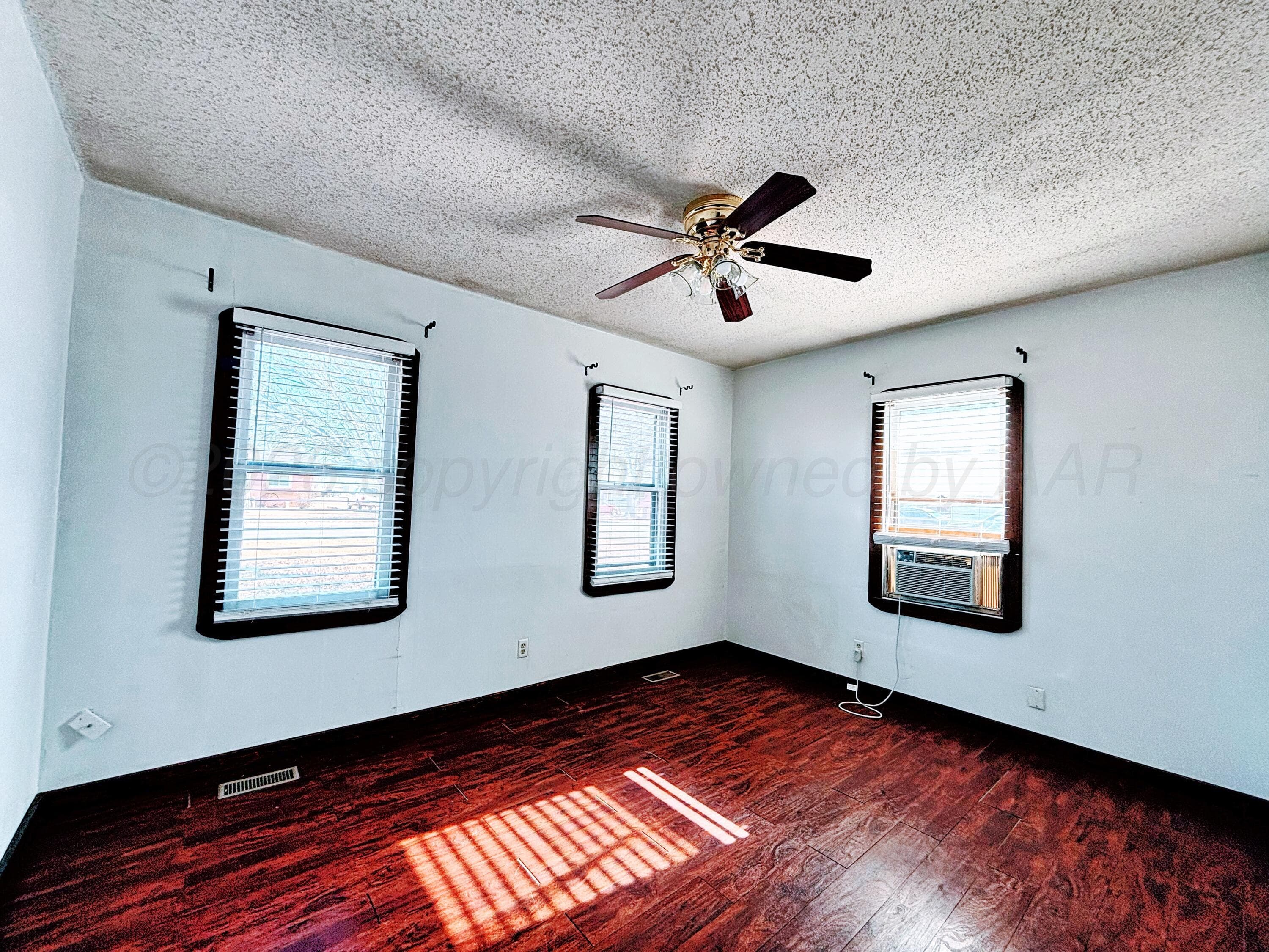 1622 S Colgate Street, Perryton, TX 79070, photo 18