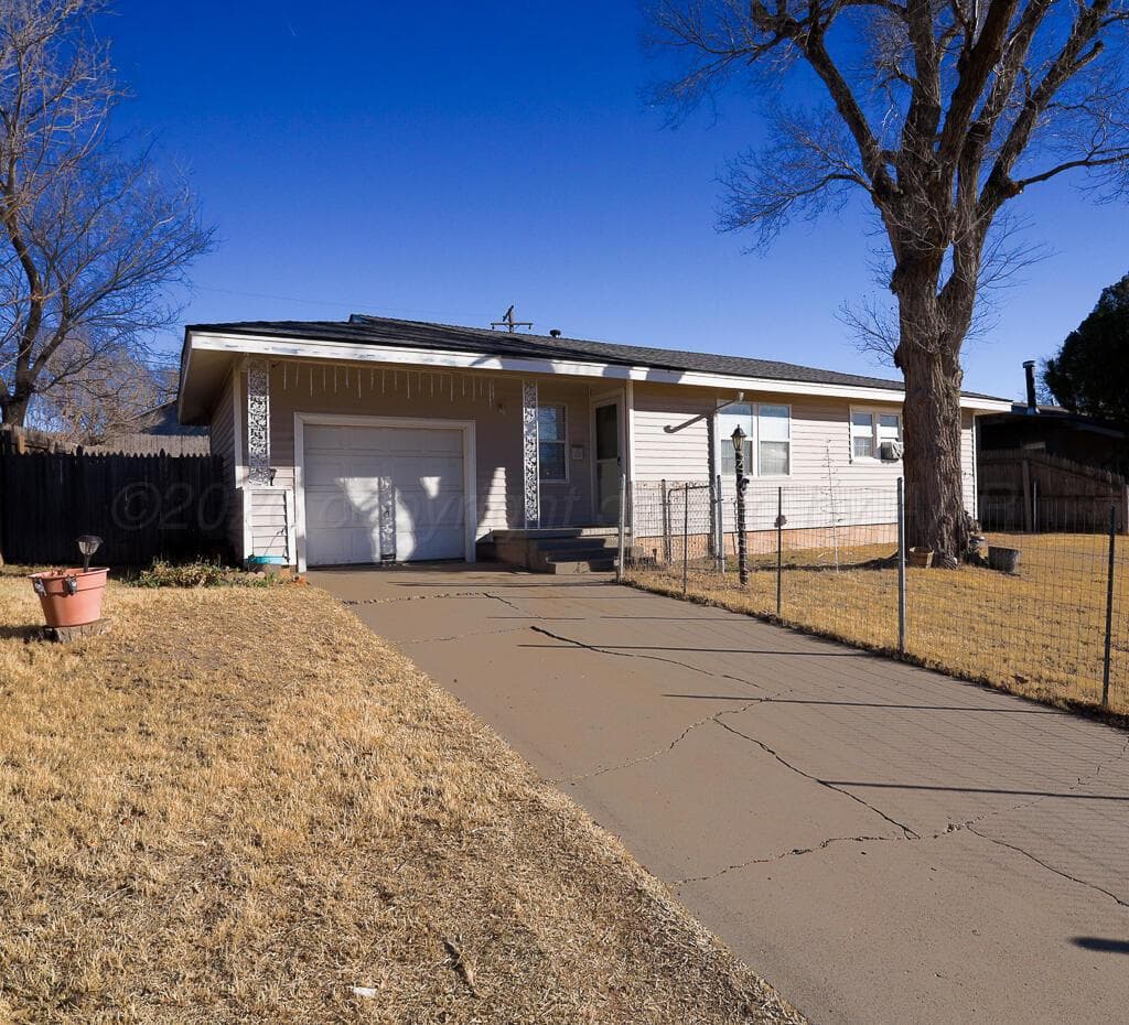 1812 MAGNOLIA Street, Amarillo, TX 79107-3807
