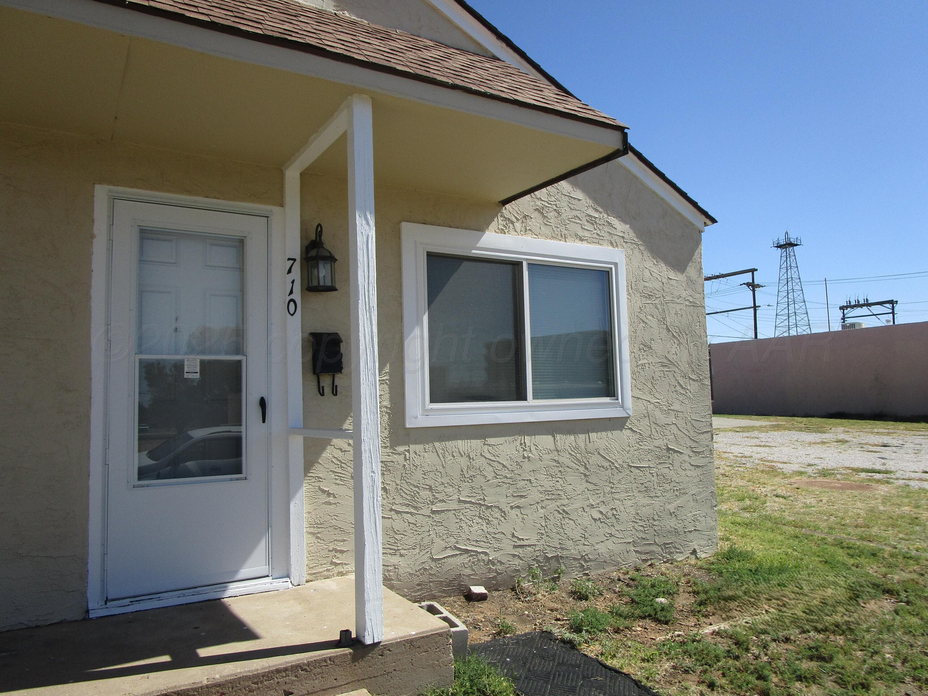 710 Deahl Street, Borger, TX 79007