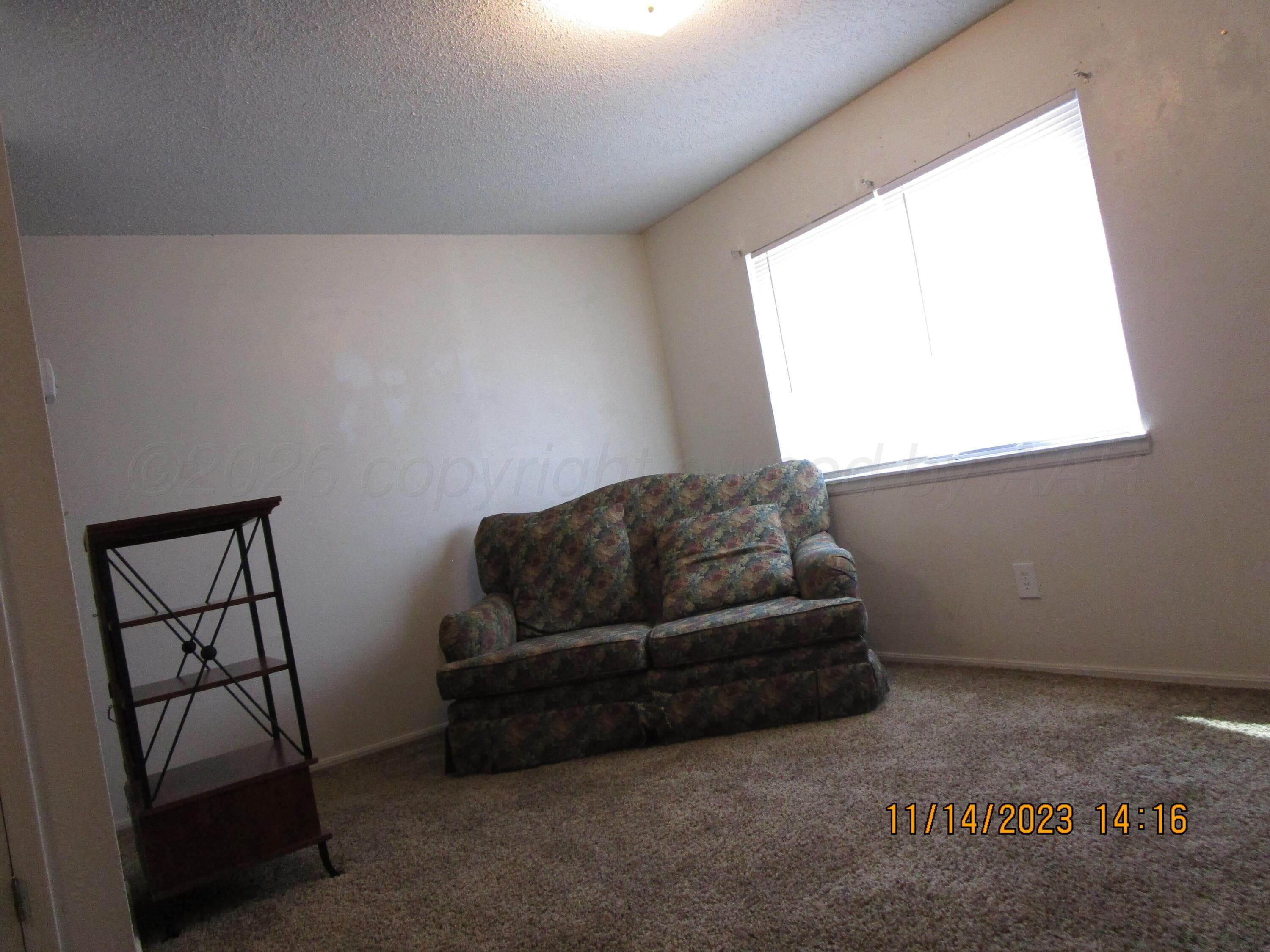 710 Deahl Street, Borger, TX 79007, photo 2