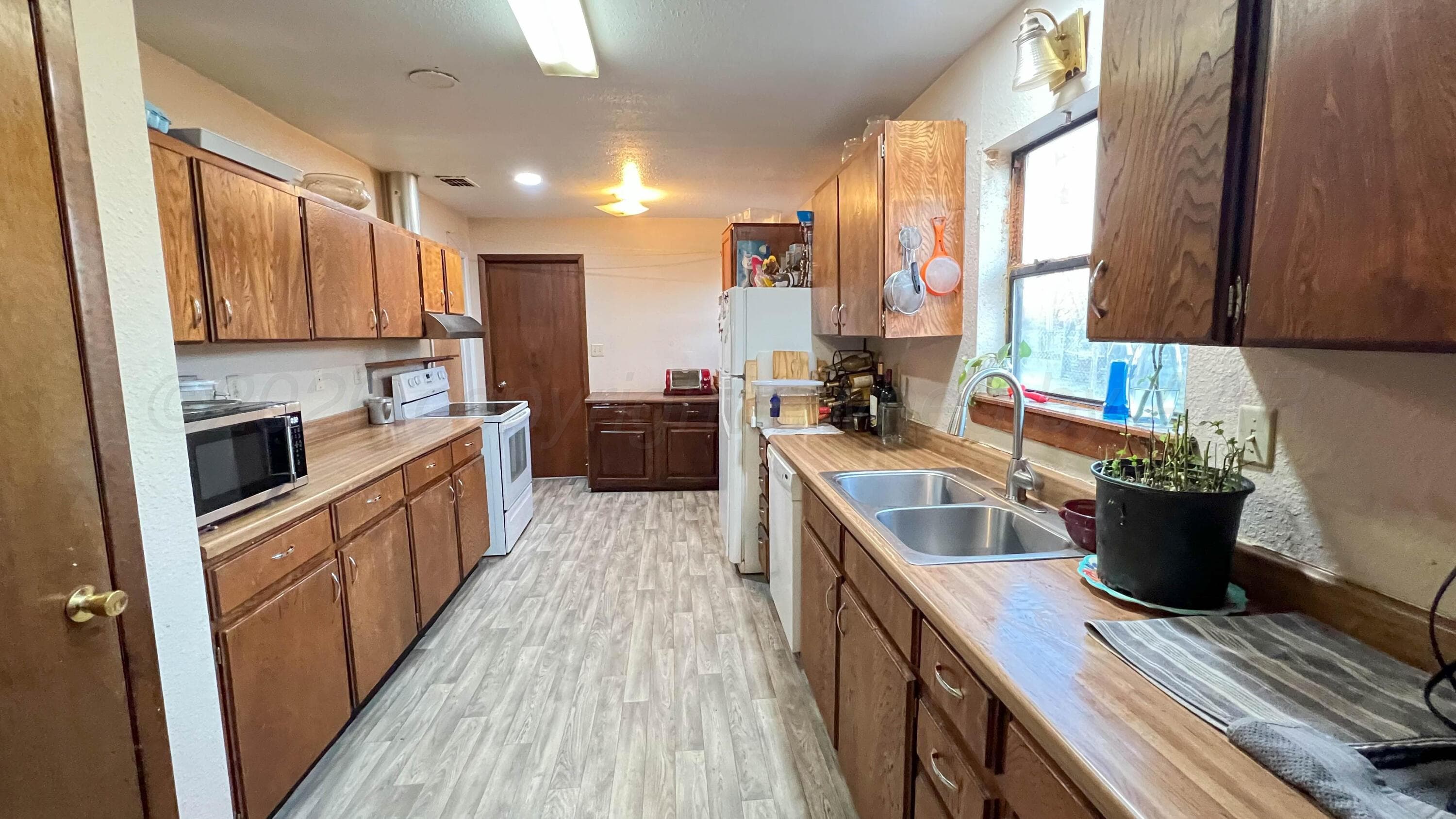 506 2nd Street, Farwell, TX 79325, photo 14