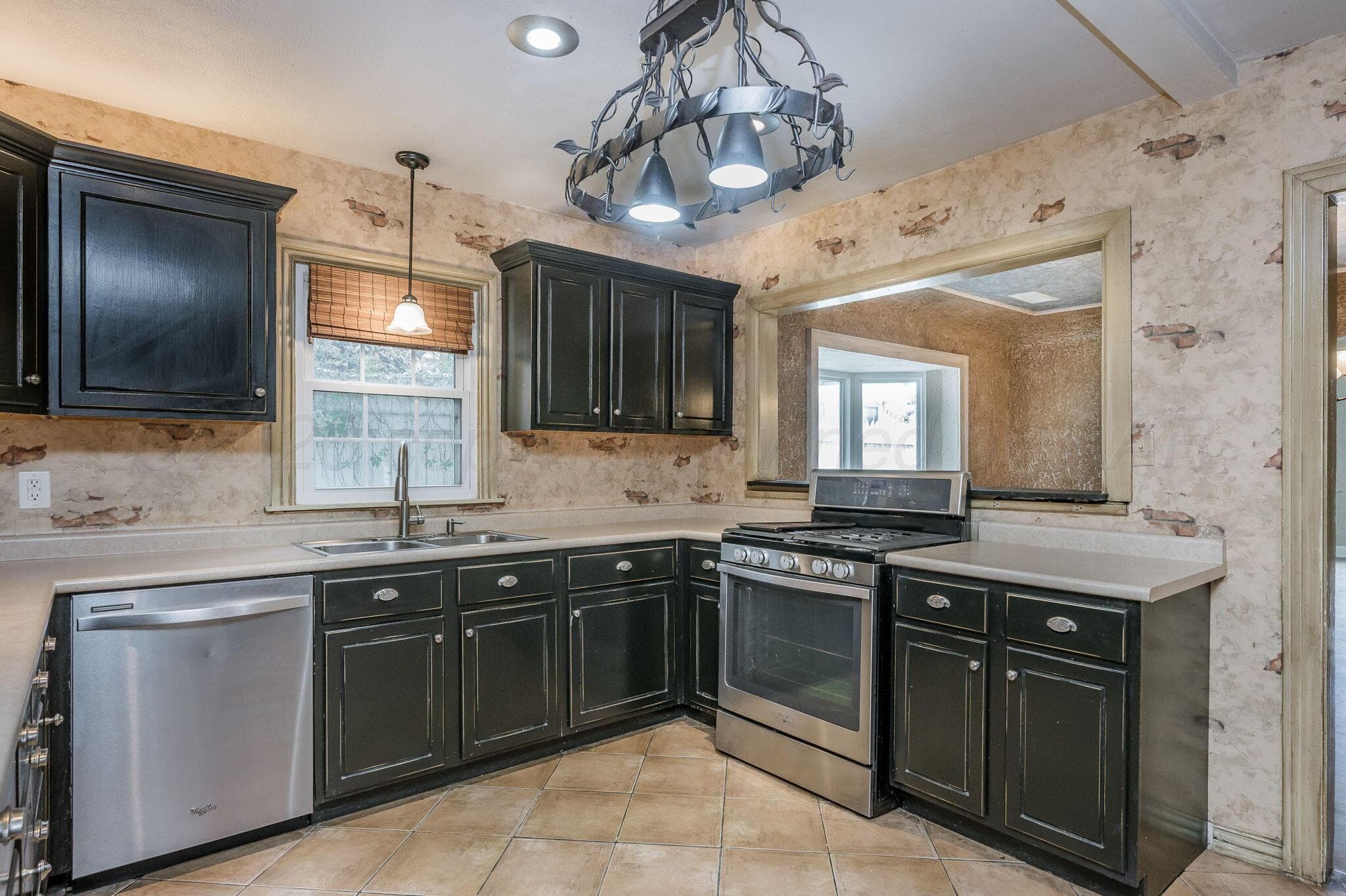2422 S WASHINGTON Street, Amarillo, TX 79109, photo 9