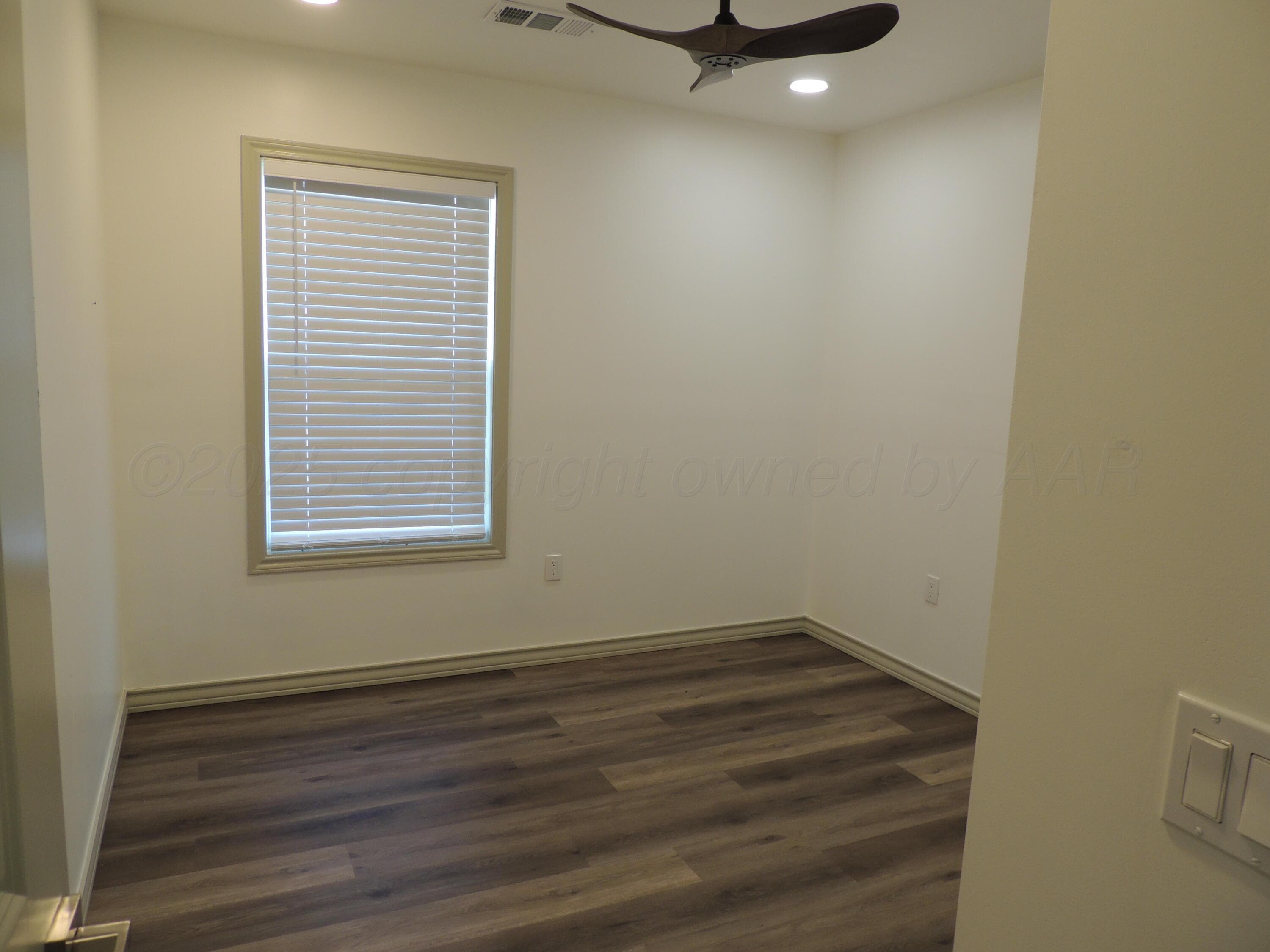 501 N Irving Street, Hereford, TX 79045, photo 17